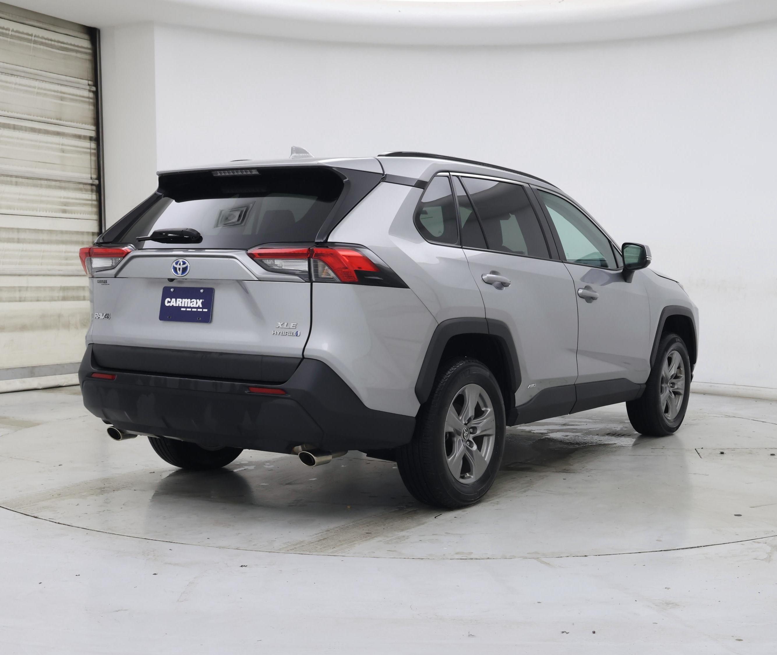 Thumbnail: 2024 Toyota RAV4 - 8