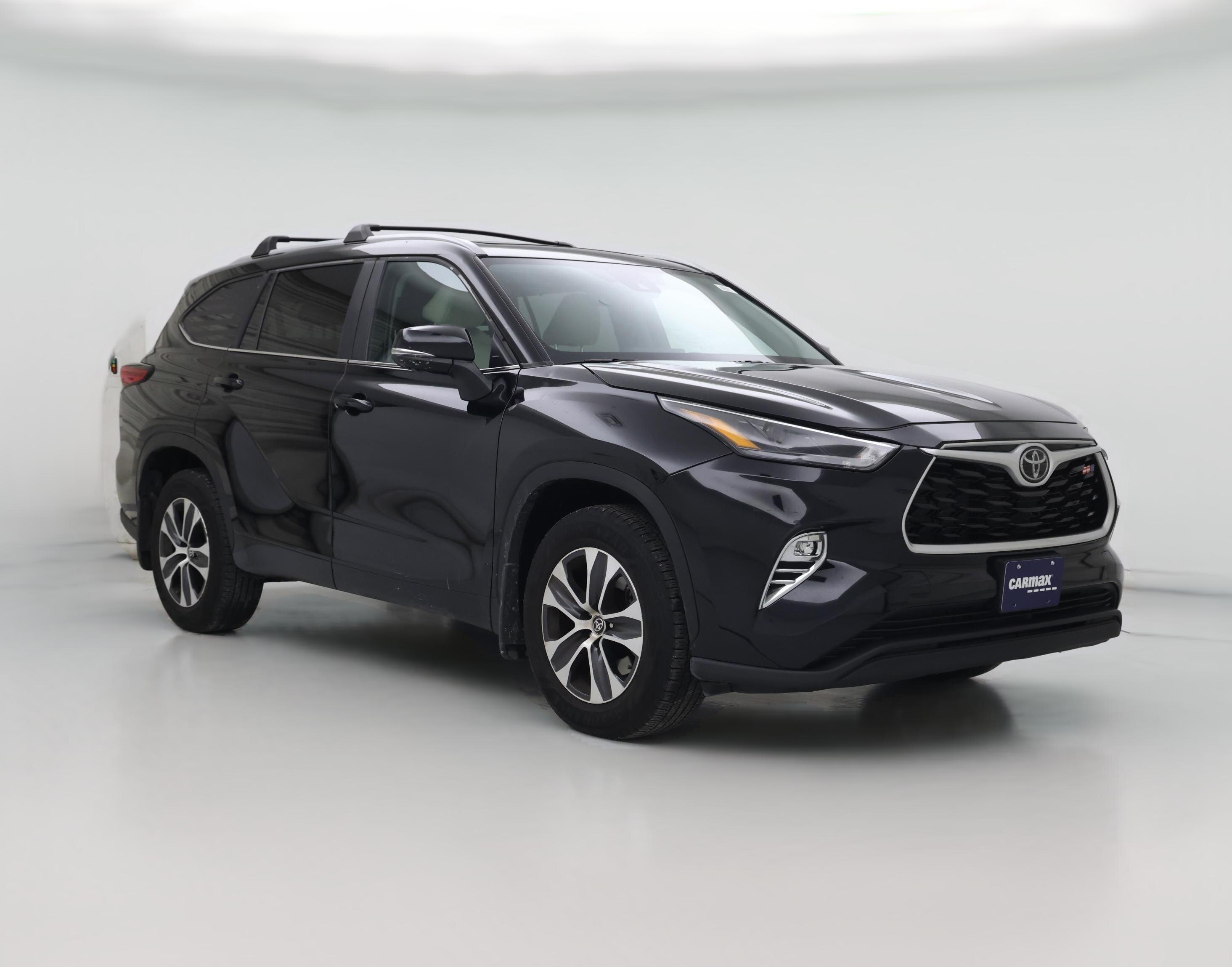 Thumbnail: 2023 Toyota Highlander - 1