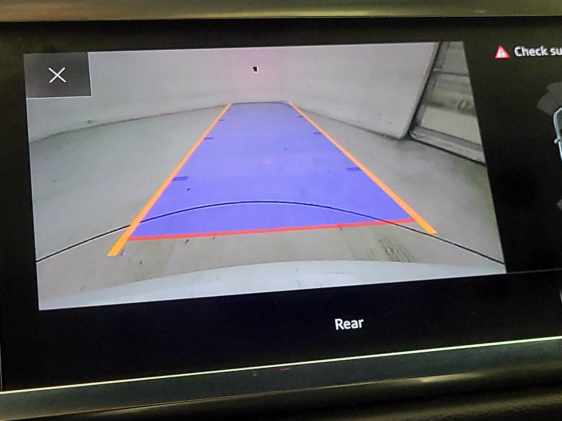 Thumbnail: 2020 Audi Q3 - 15