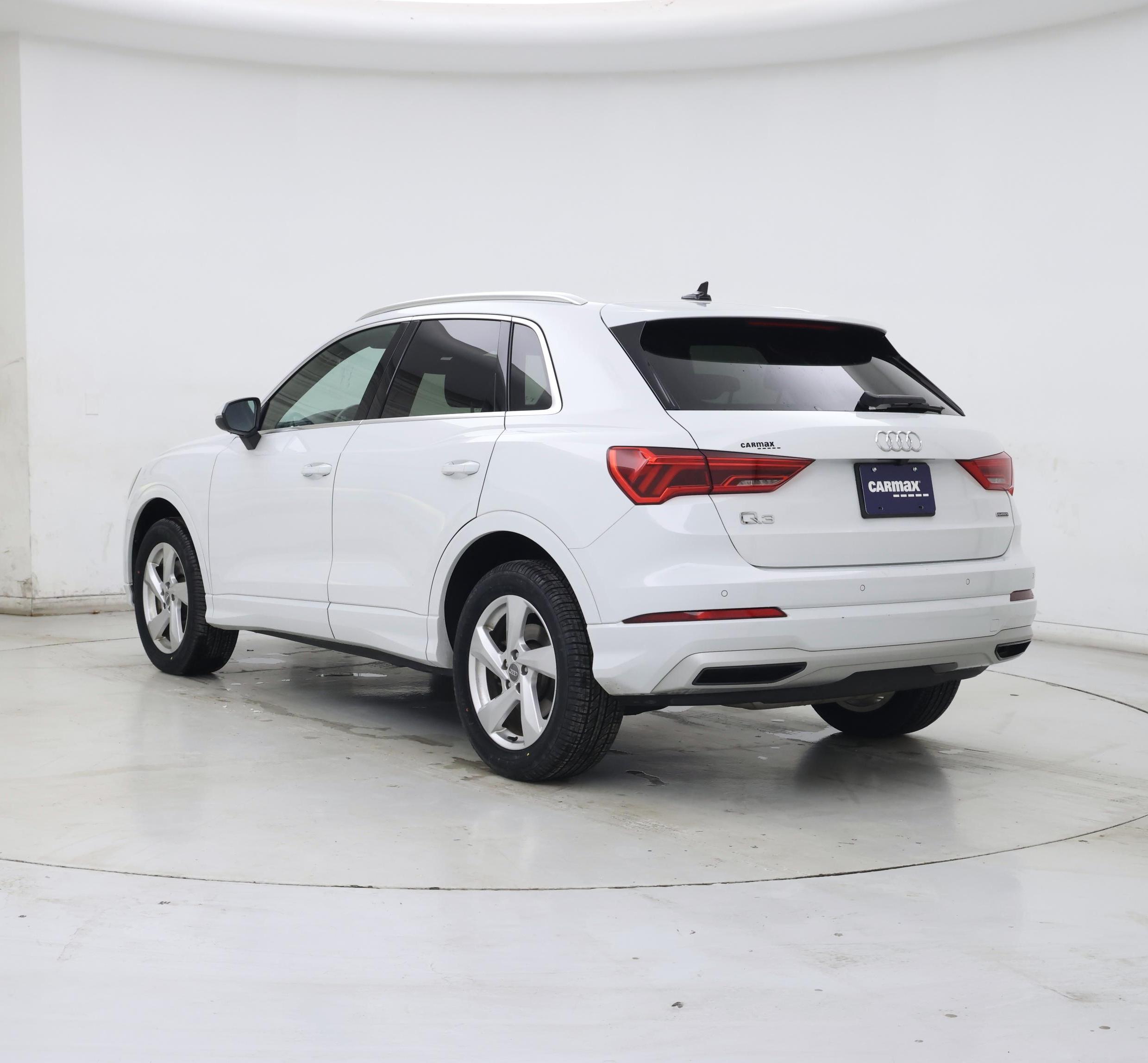 Thumbnail: 2020 Audi Q3 - 2