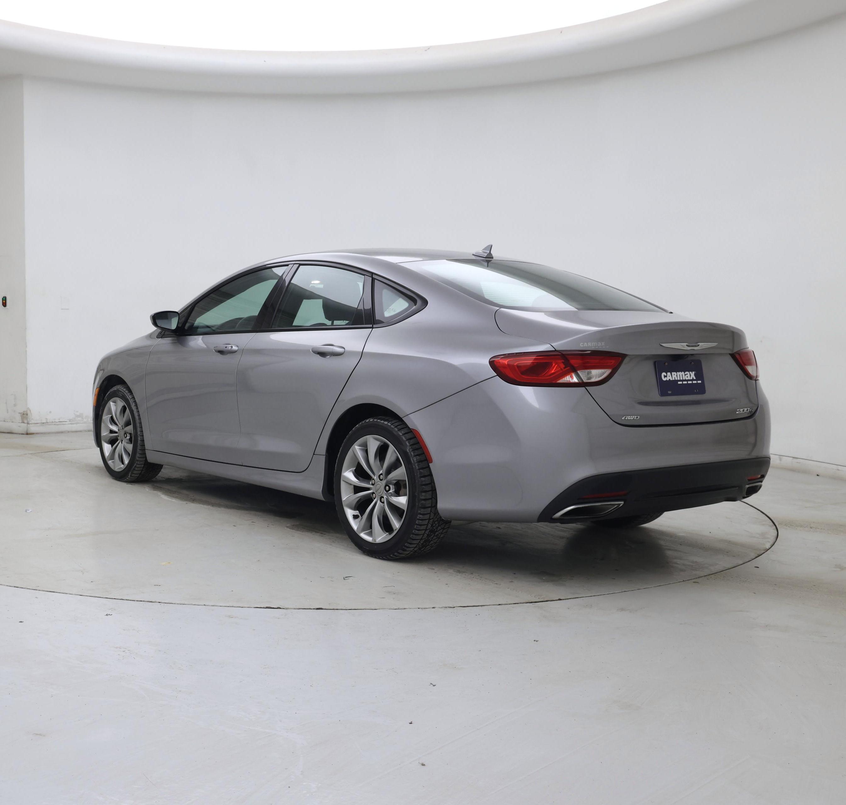 Thumbnail: 2015 Chrysler 200 - 2