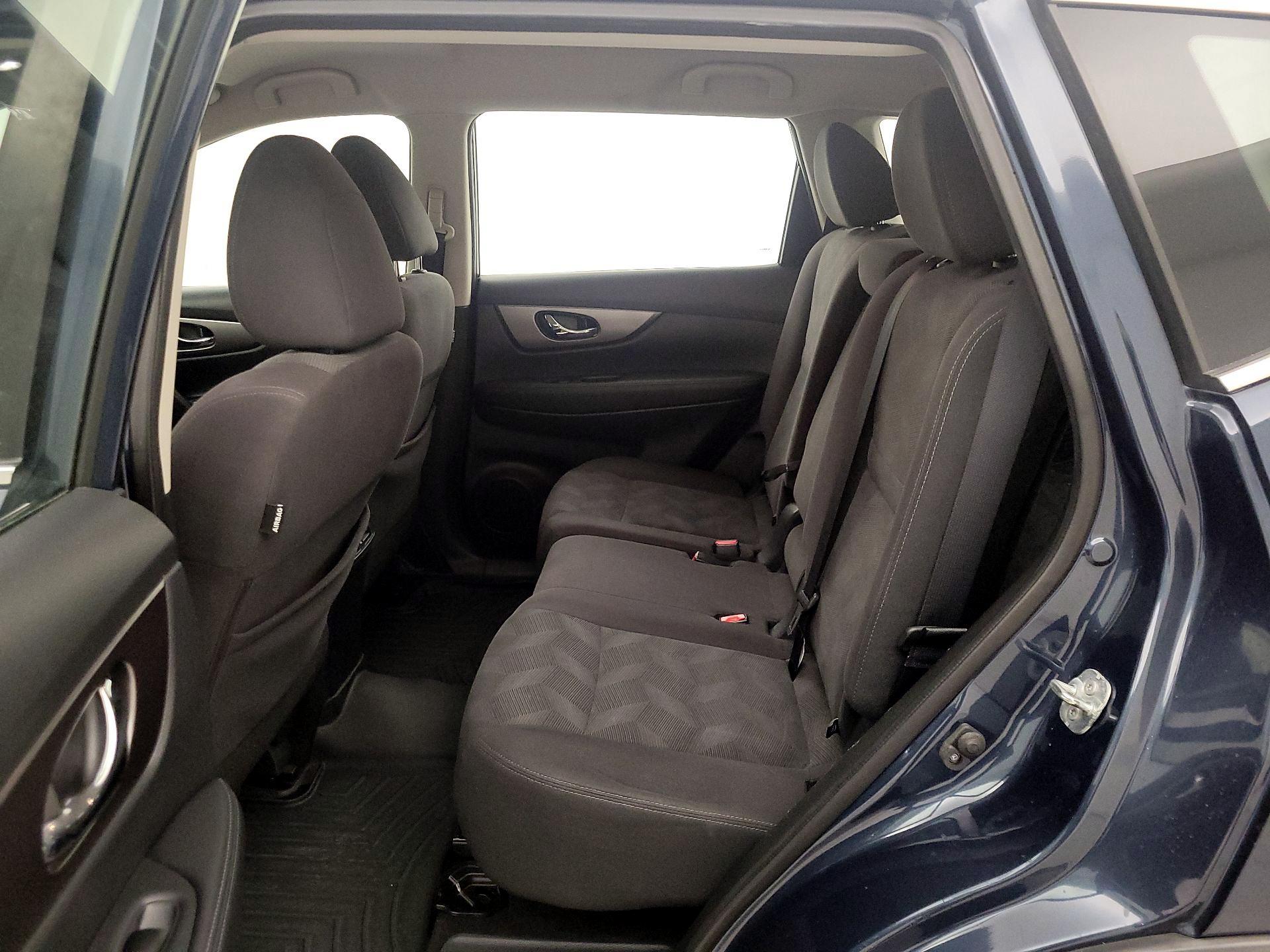 Thumbnail: 2016 Nissan Rogue - 19