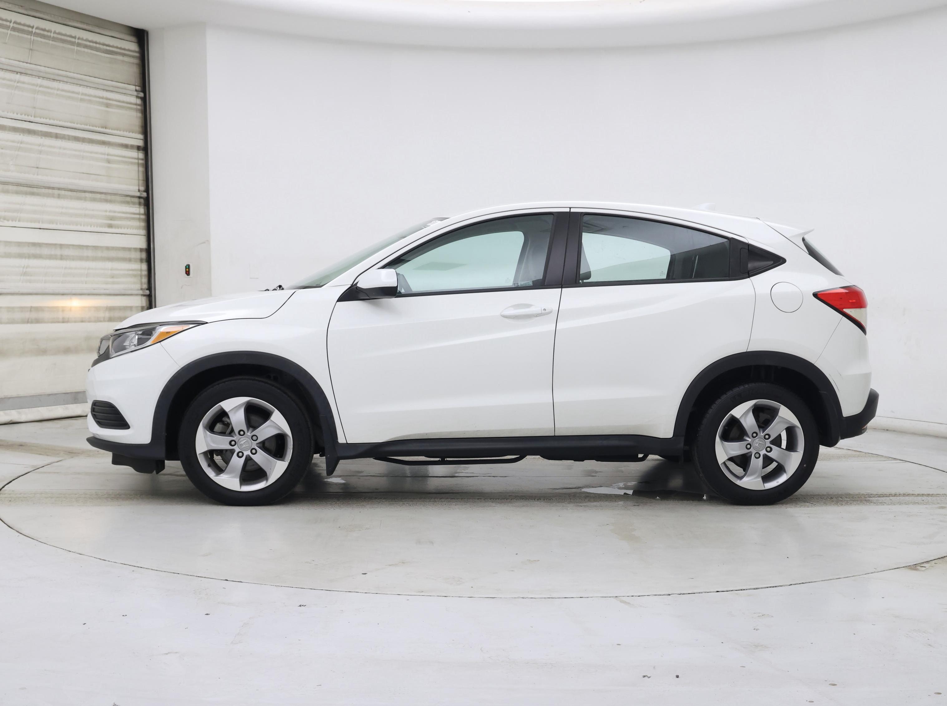 Thumbnail: 2021 Honda HR-V - 3