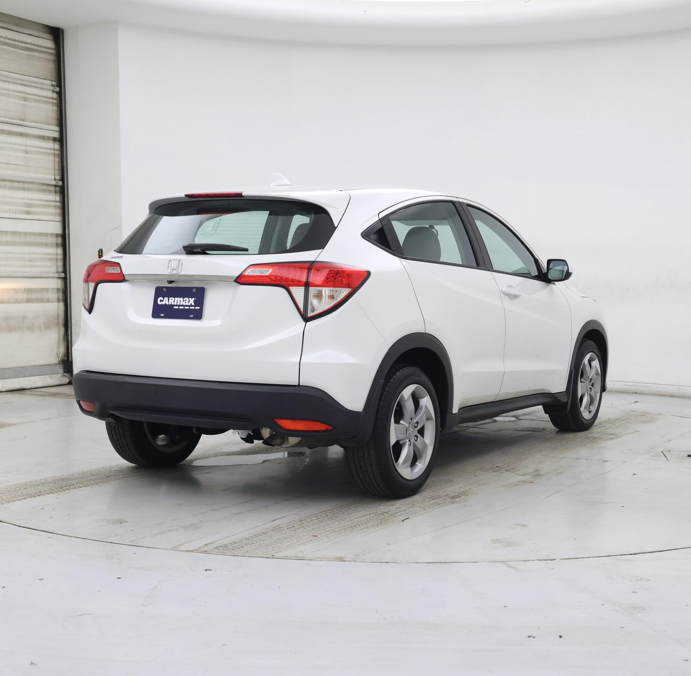Thumbnail: 2021 Honda HR-V - 8
