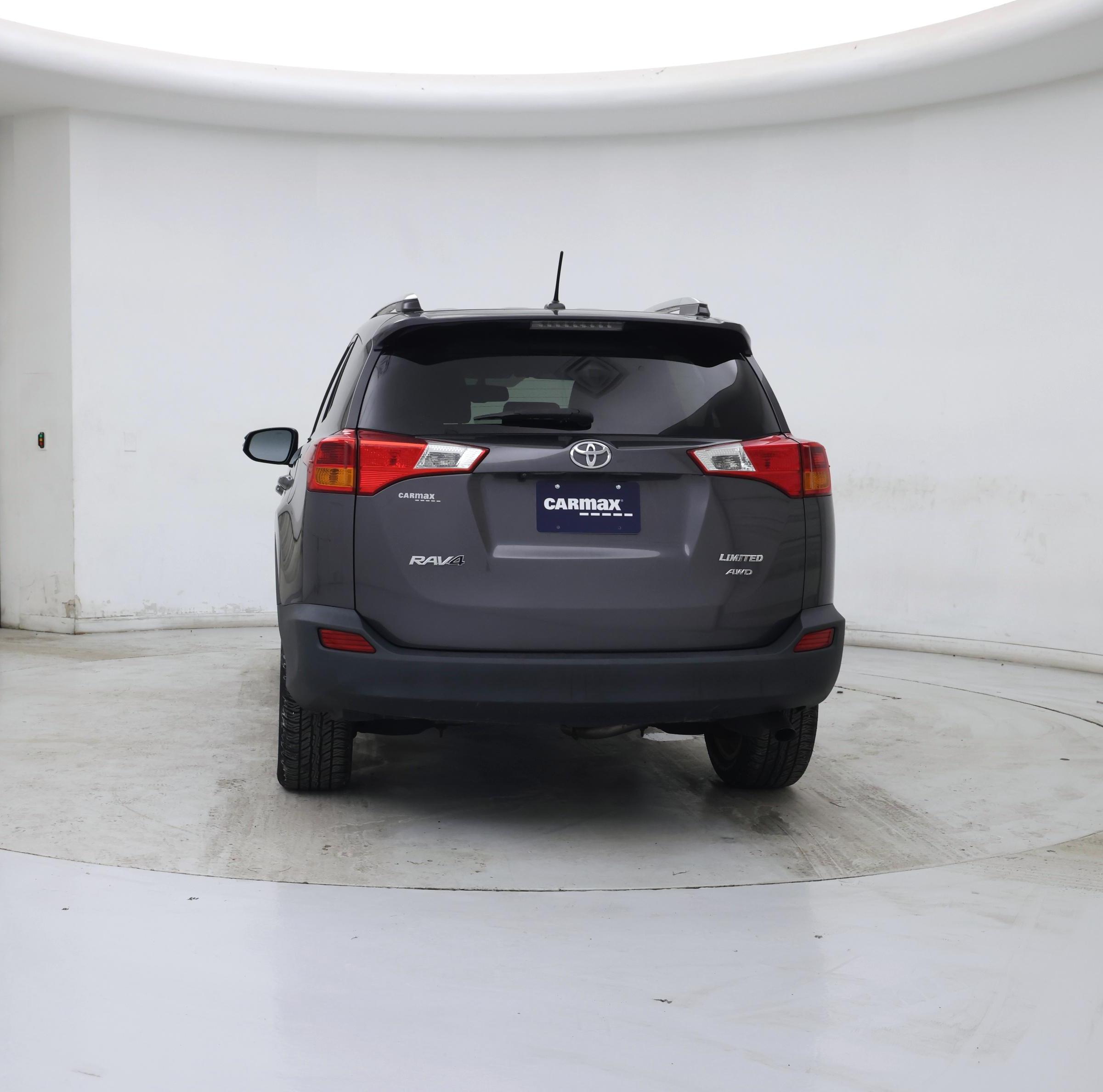 Thumbnail: 2015 Toyota RAV4 - 6