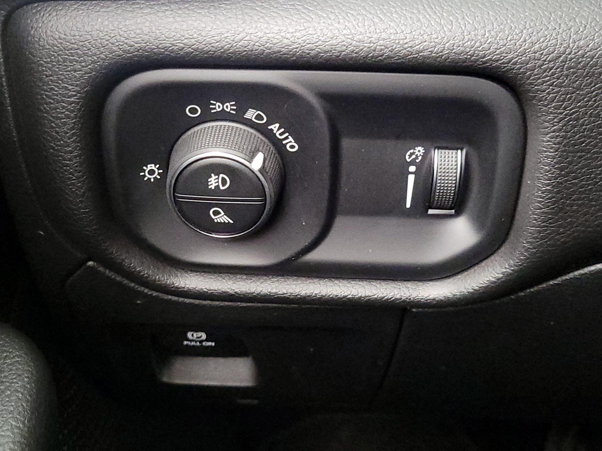 Thumbnail: 2023 RAM 1500 - 13