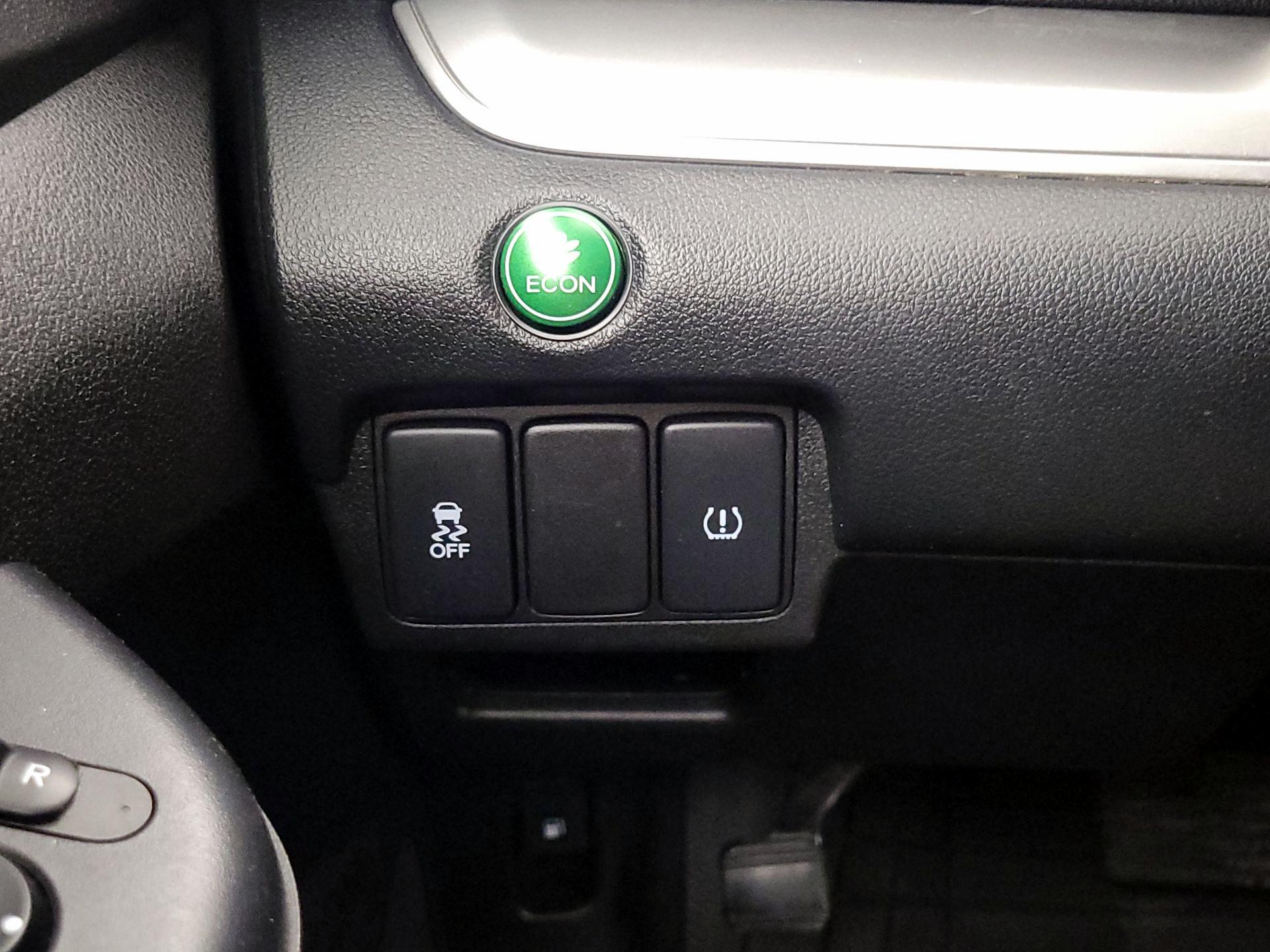 Thumbnail: 2016 Honda CR-V - 13