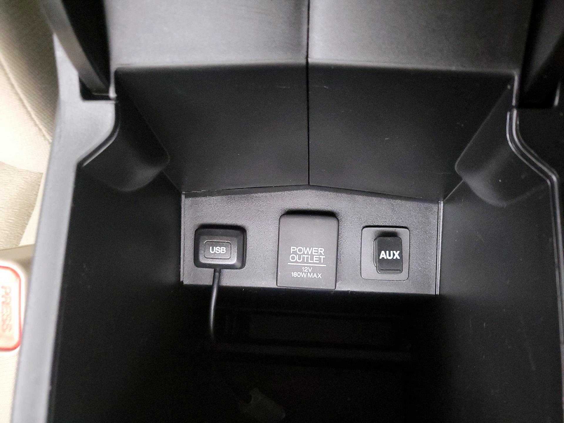 Thumbnail: 2016 Honda CR-V - 18