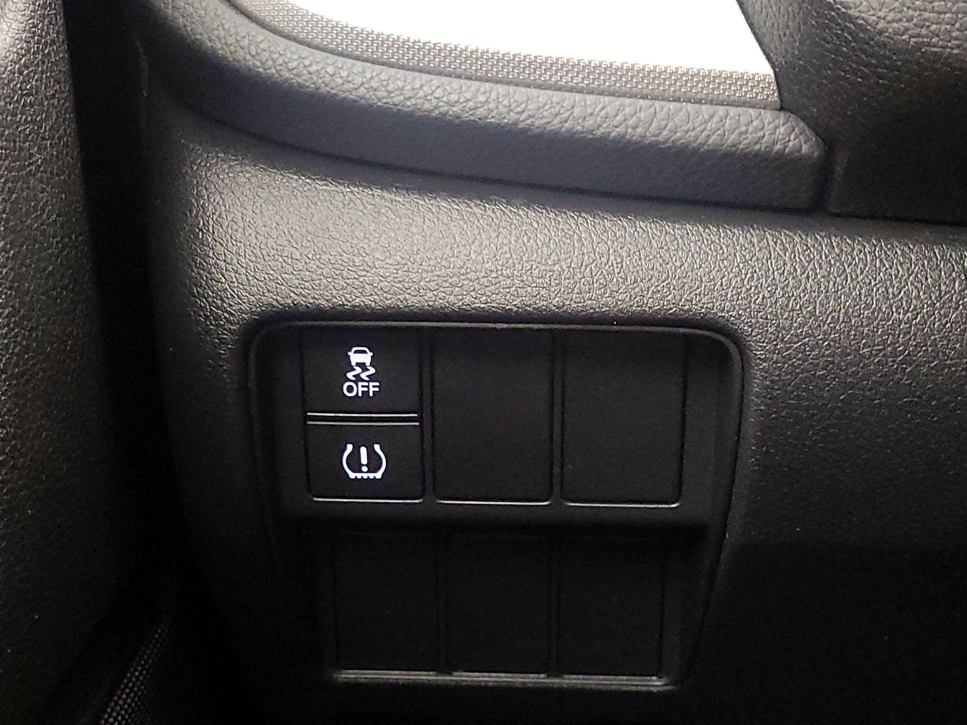 Thumbnail: 2019 Honda CR-V - 13