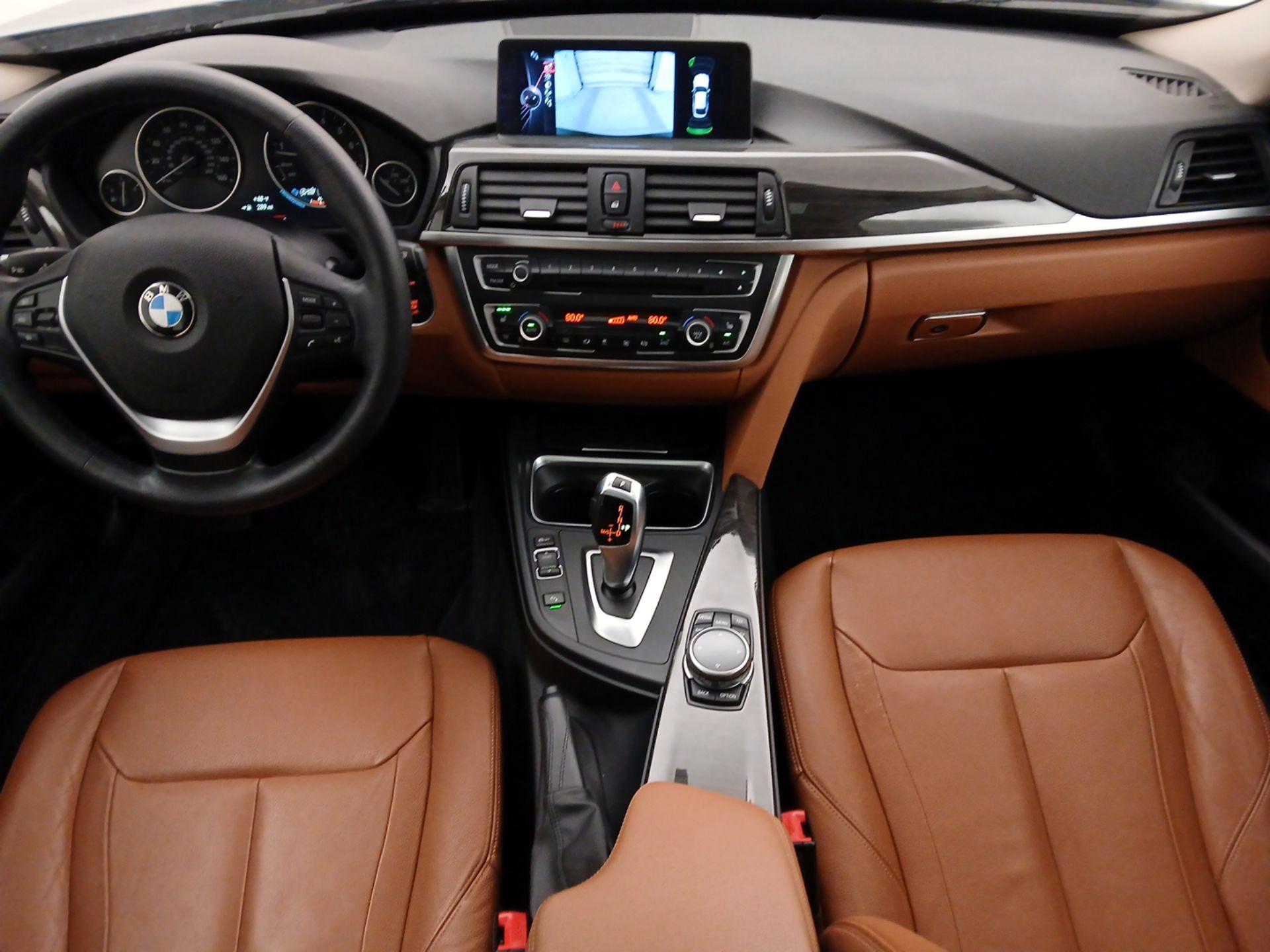 Thumbnail: 2015 BMW 3 Series - 9