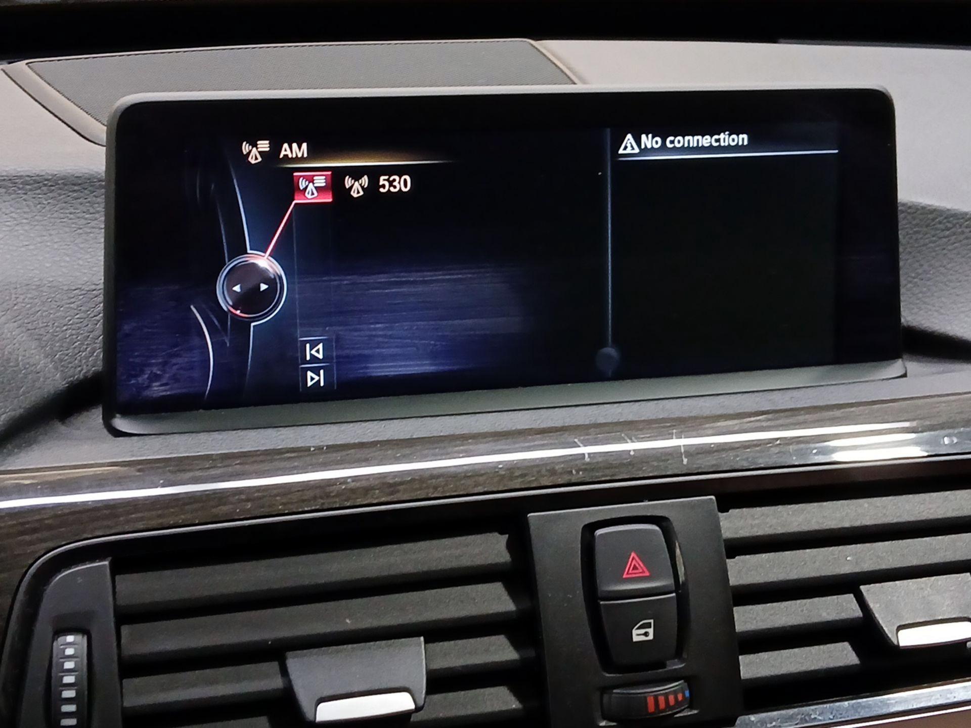 Thumbnail: 2015 BMW 3 Series - 15