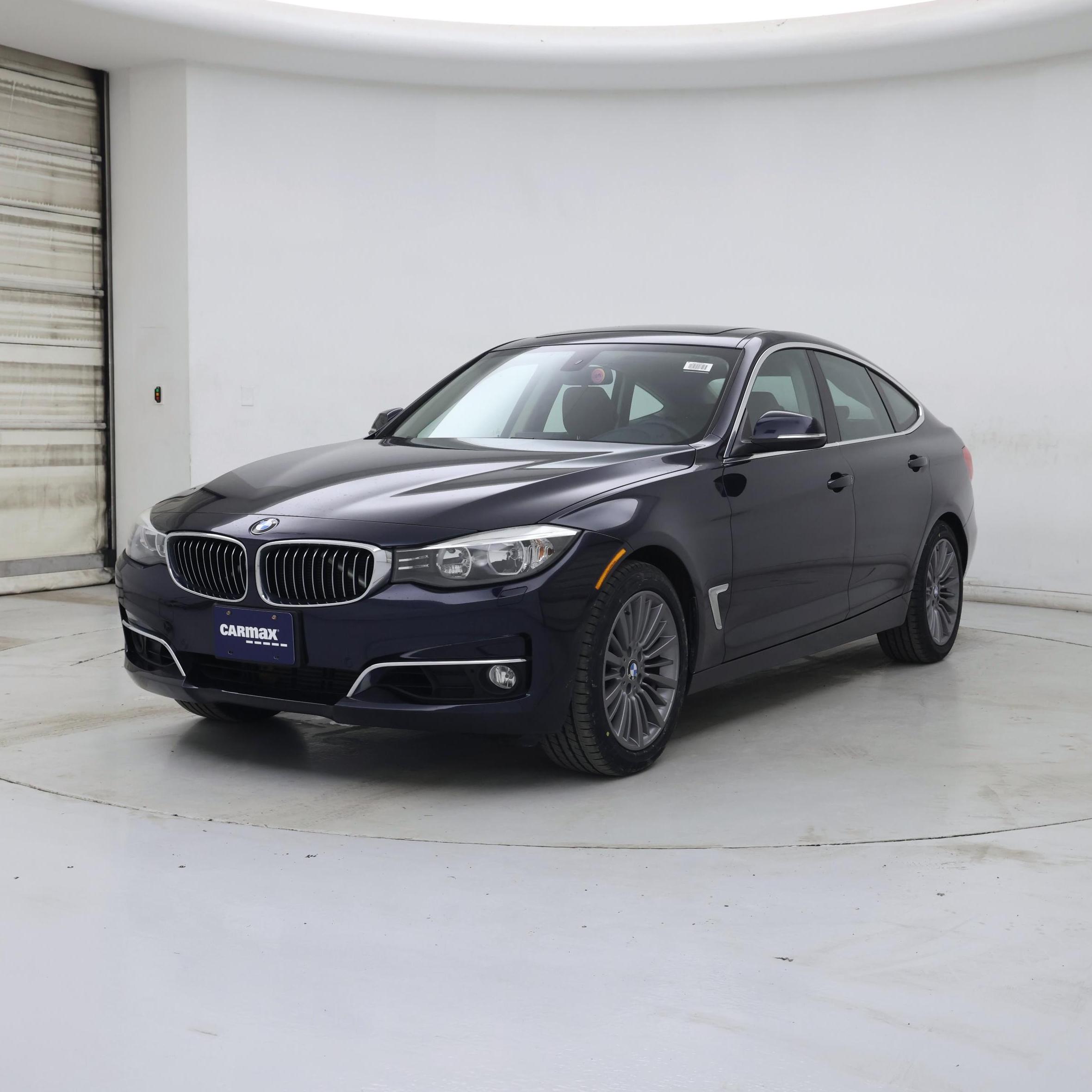 Thumbnail: 2015 BMW 3 Series - 4