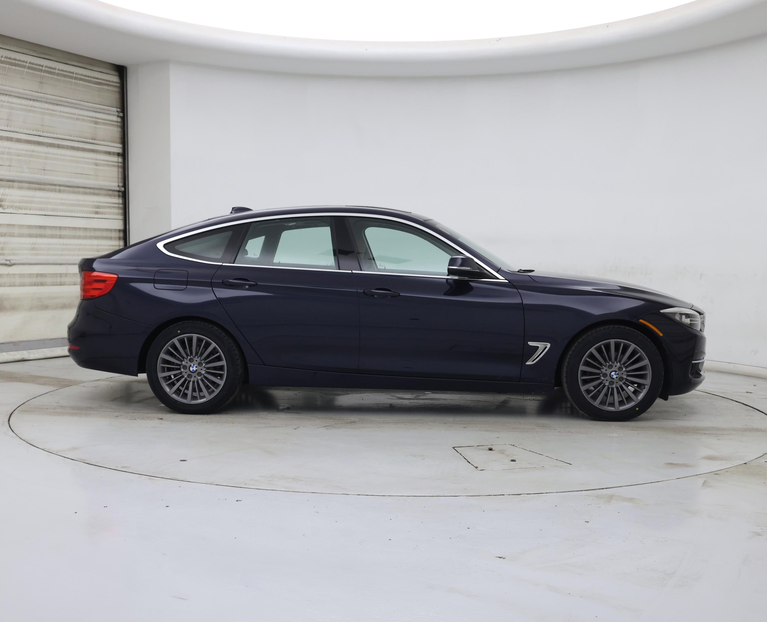 Thumbnail: 2015 BMW 3 Series - 7