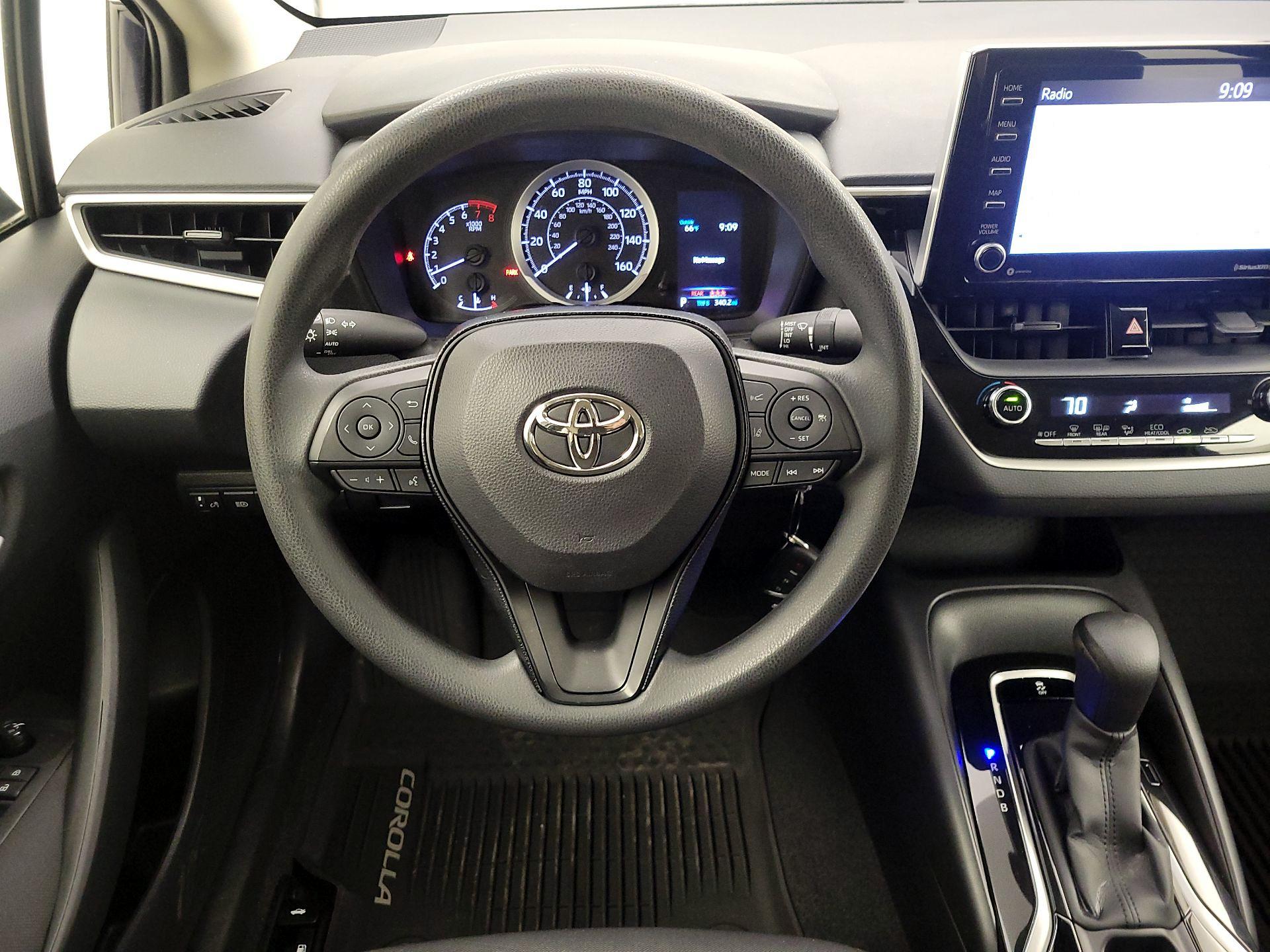 Thumbnail: 2021 Toyota Corolla - 10