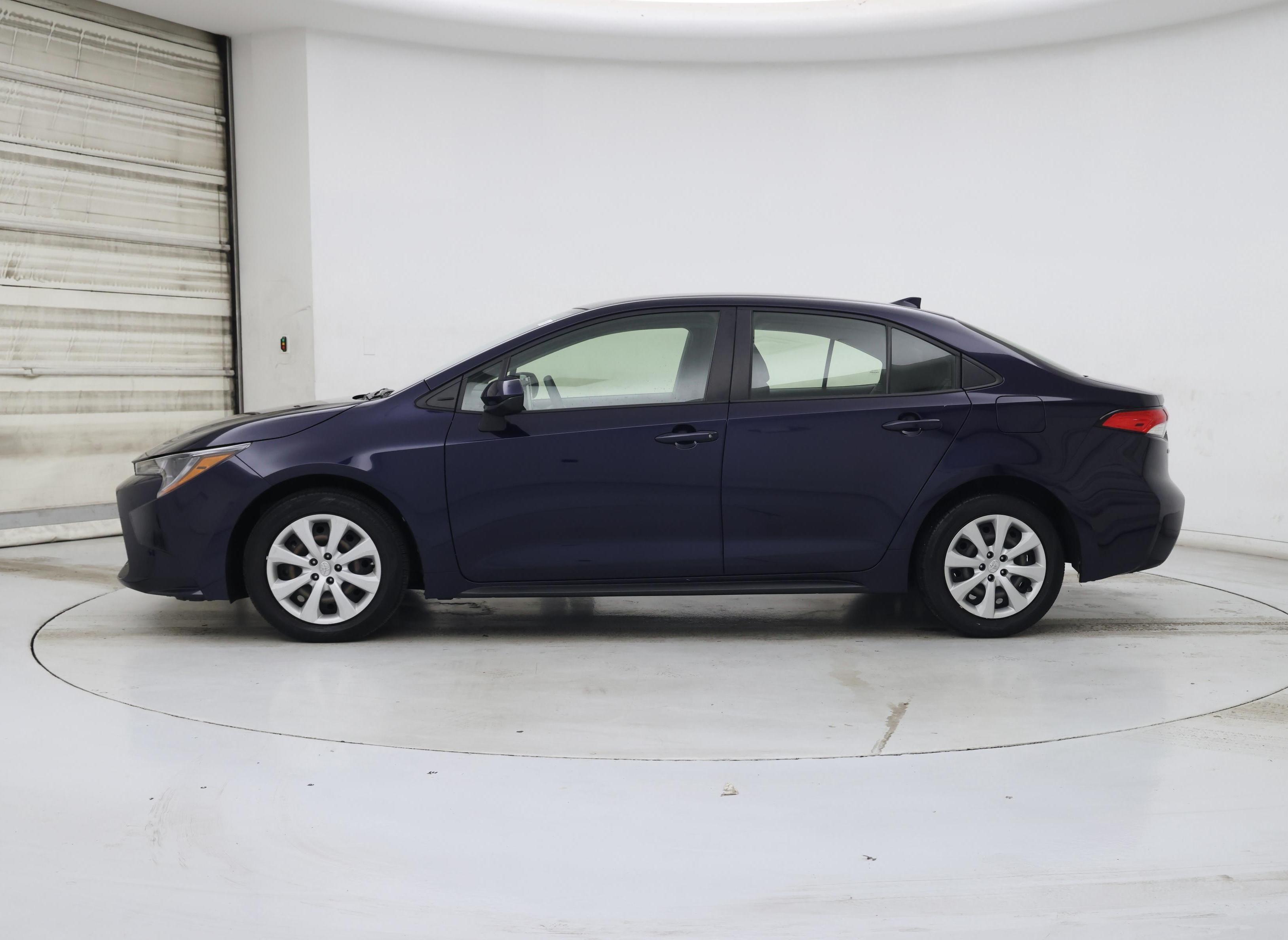 Thumbnail: 2021 Toyota Corolla - 3