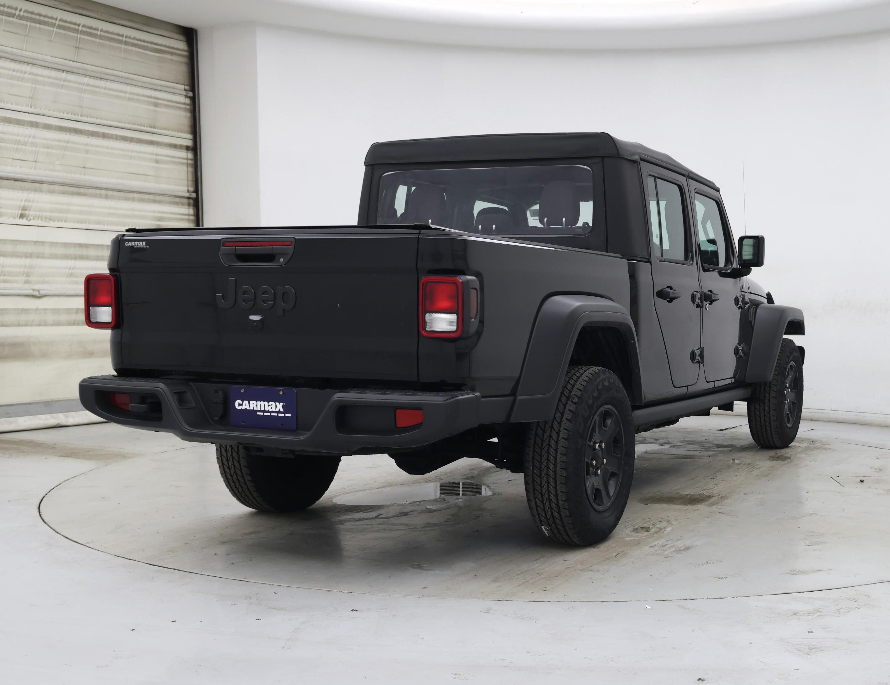 Thumbnail: 2023 Jeep Gladiator - 8