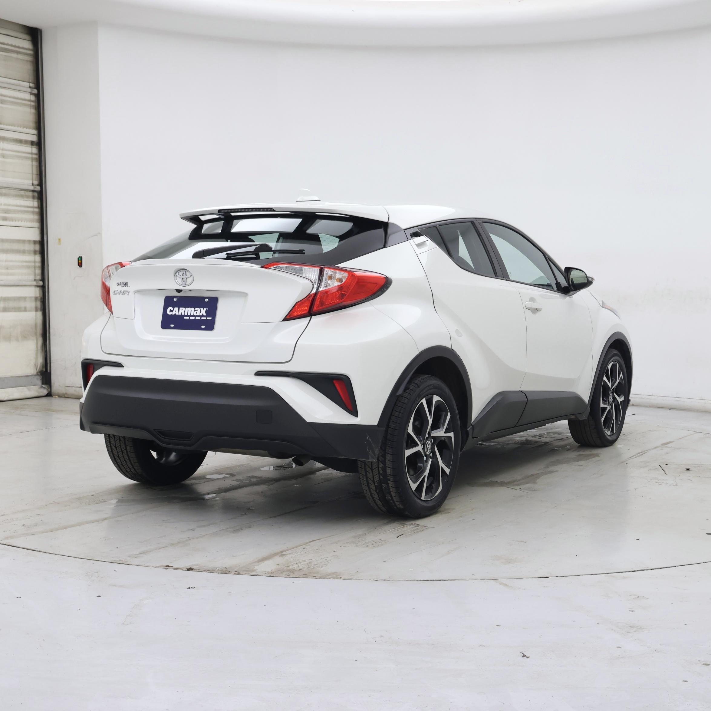 Thumbnail: 2020 Toyota C-HR - 8