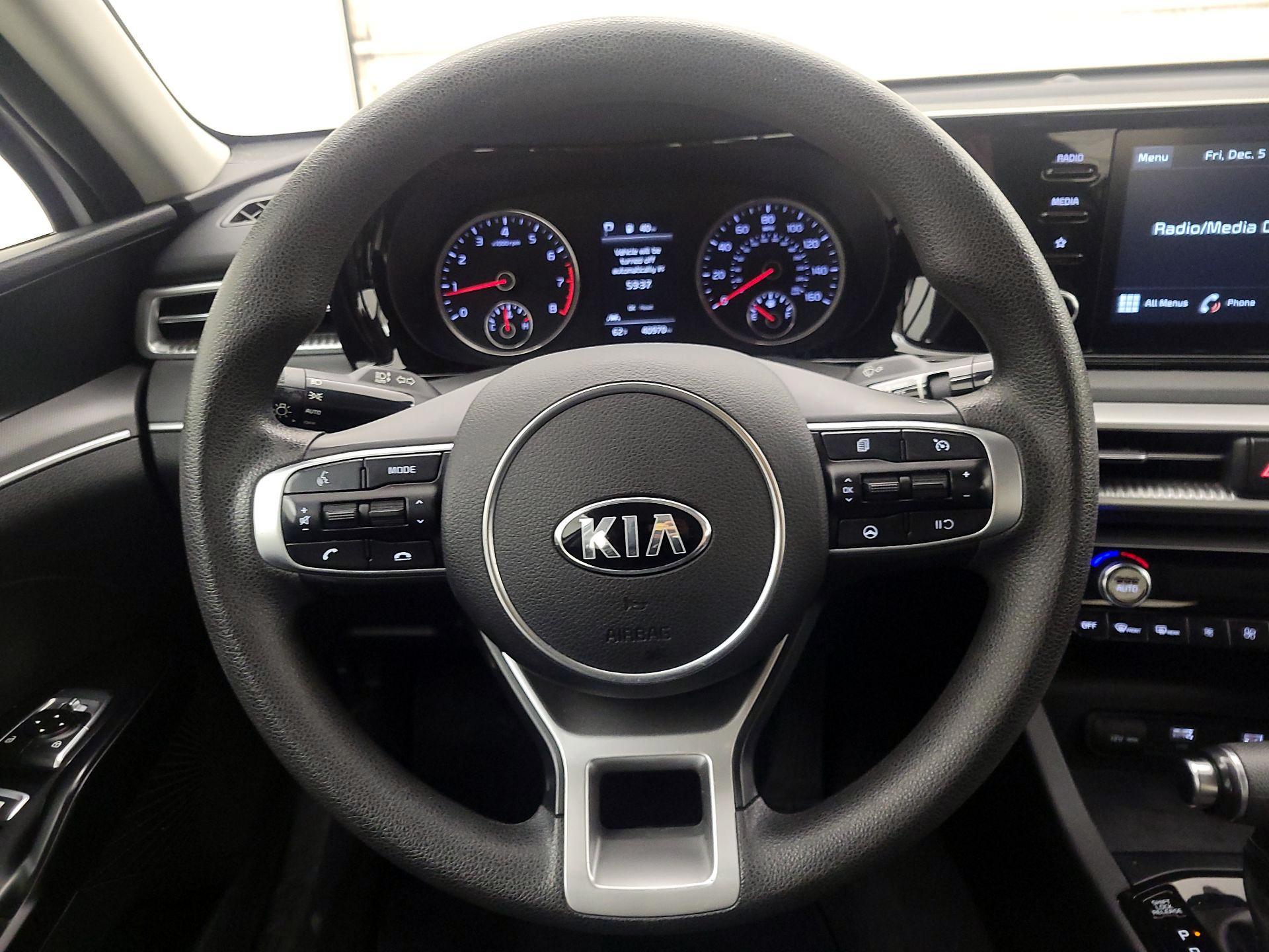 Thumbnail: 2021 Kia K5 - 10