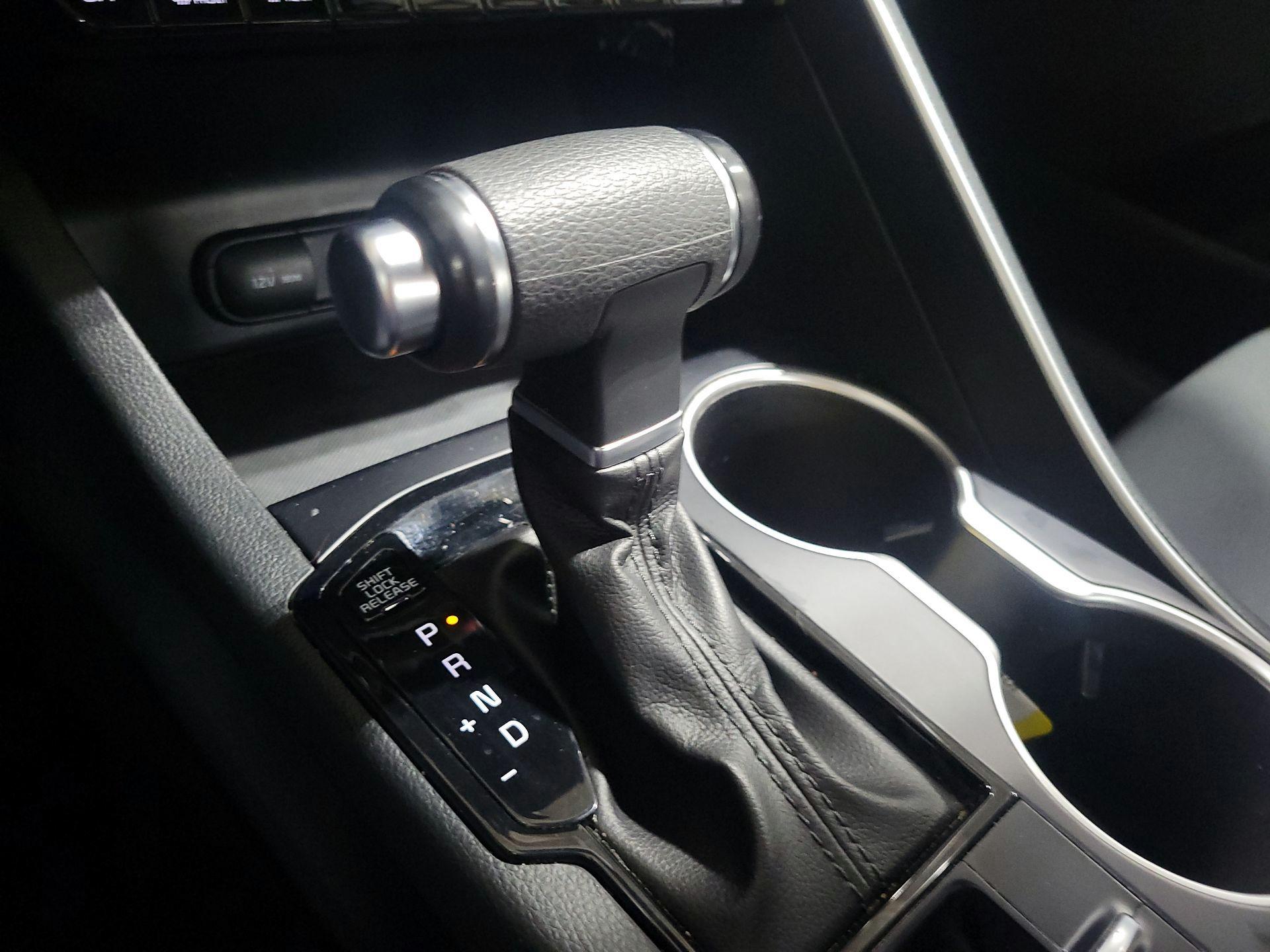 Thumbnail: 2021 Kia K5 - 17