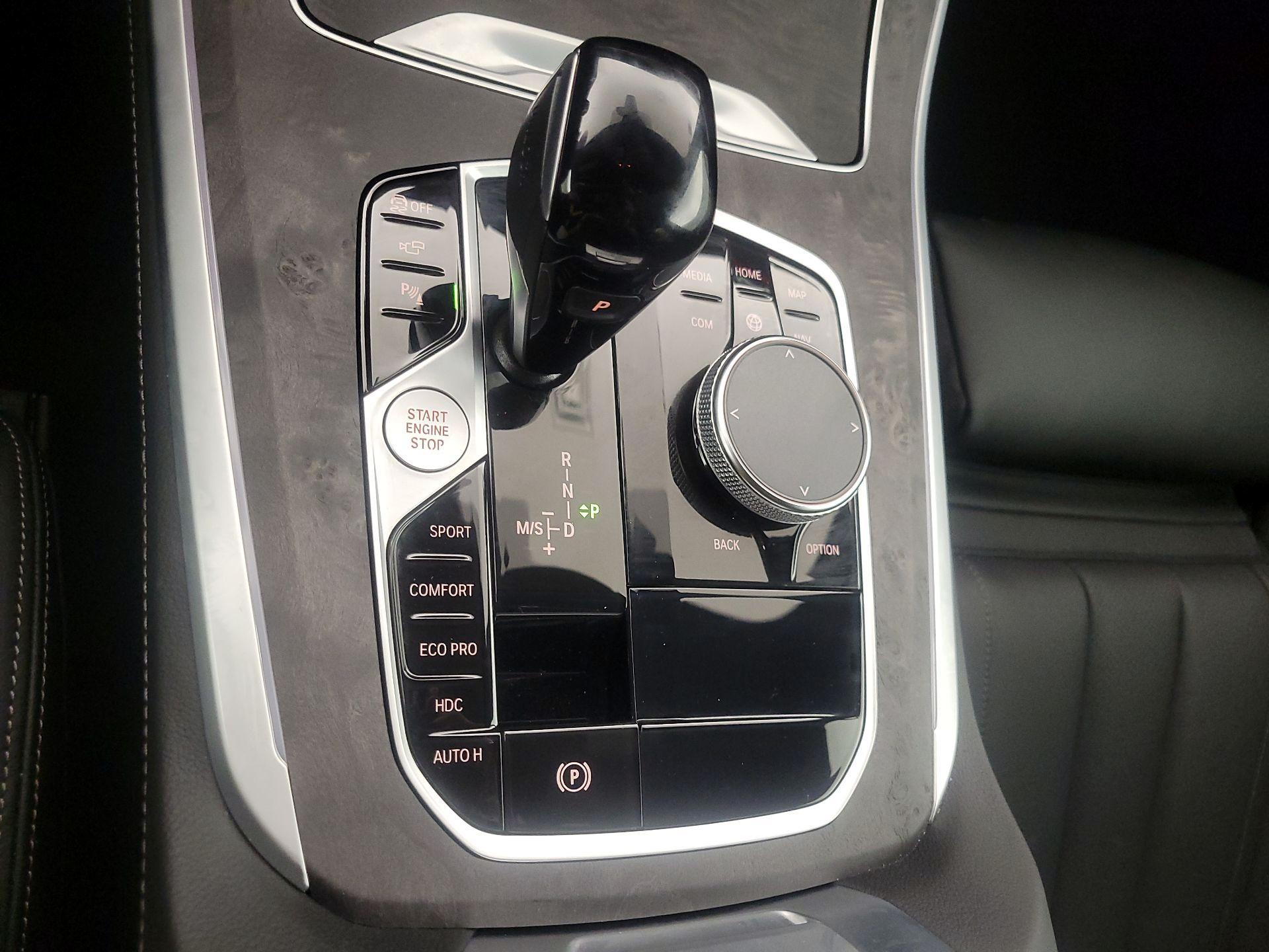 Thumbnail: 2022 BMW X5 - 18