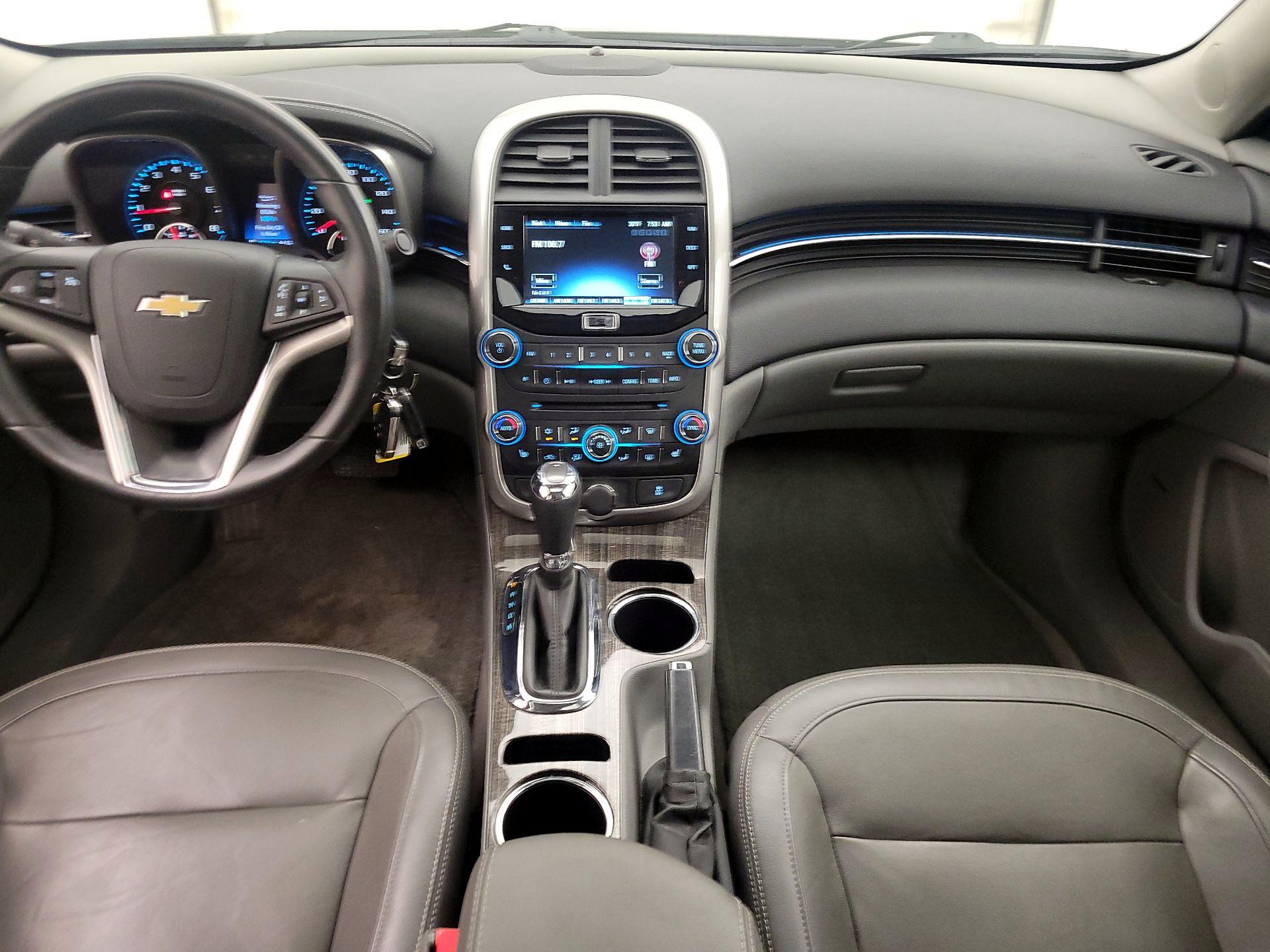 Thumbnail: 2014 Chevrolet Malibu - 9