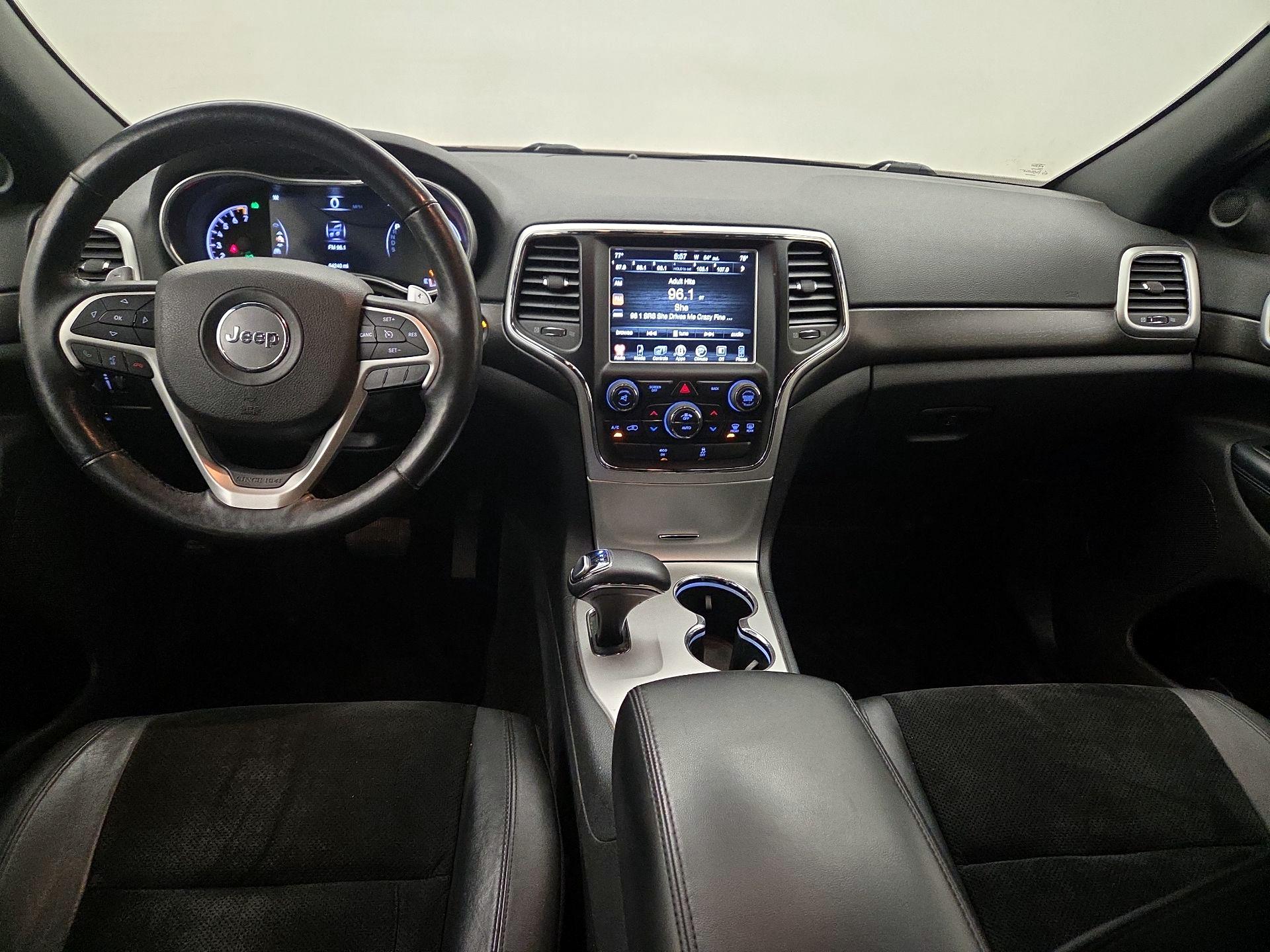 Thumbnail: 2015 Jeep Grand Cherokee - 9