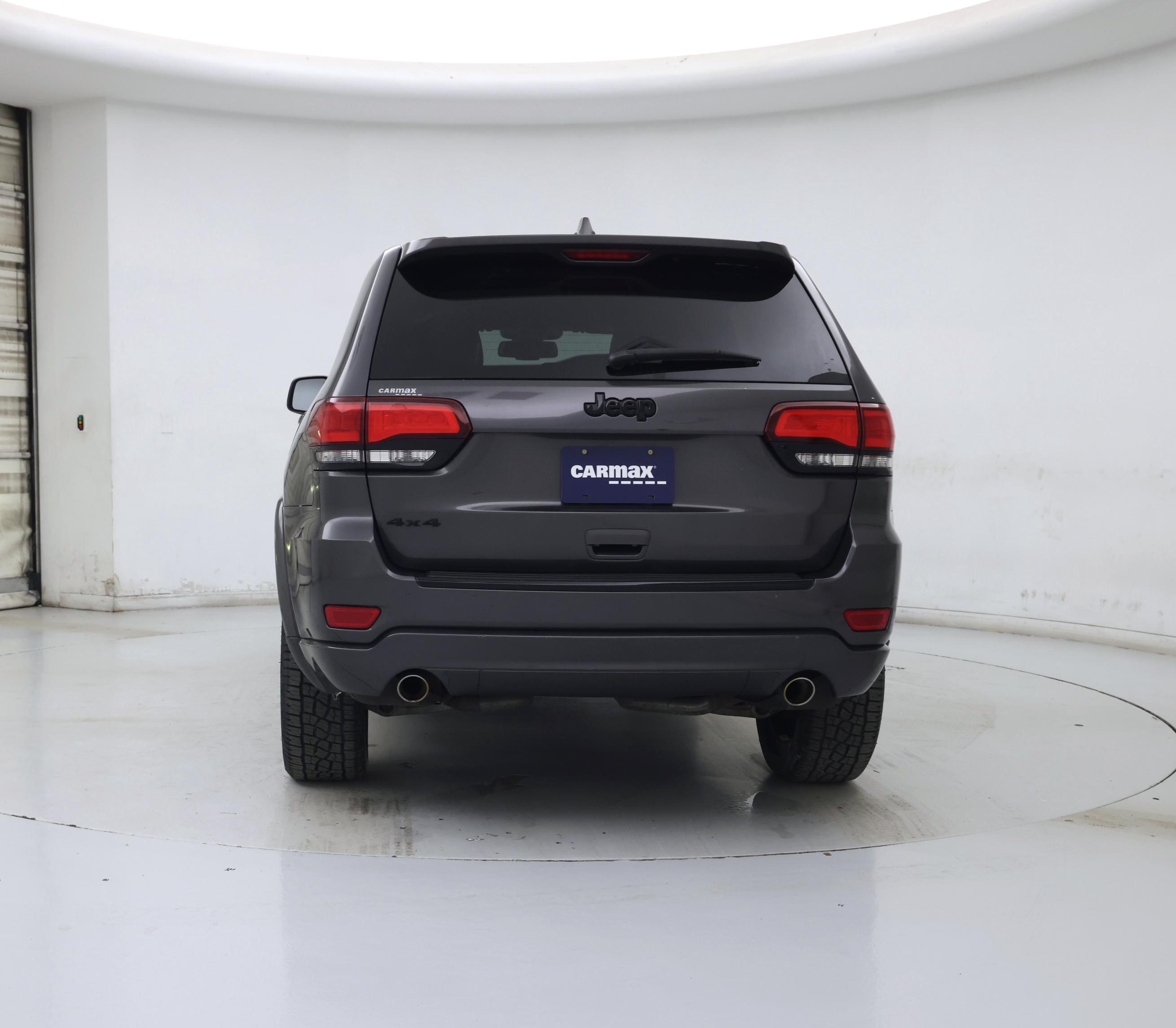 Thumbnail: 2015 Jeep Grand Cherokee - 6