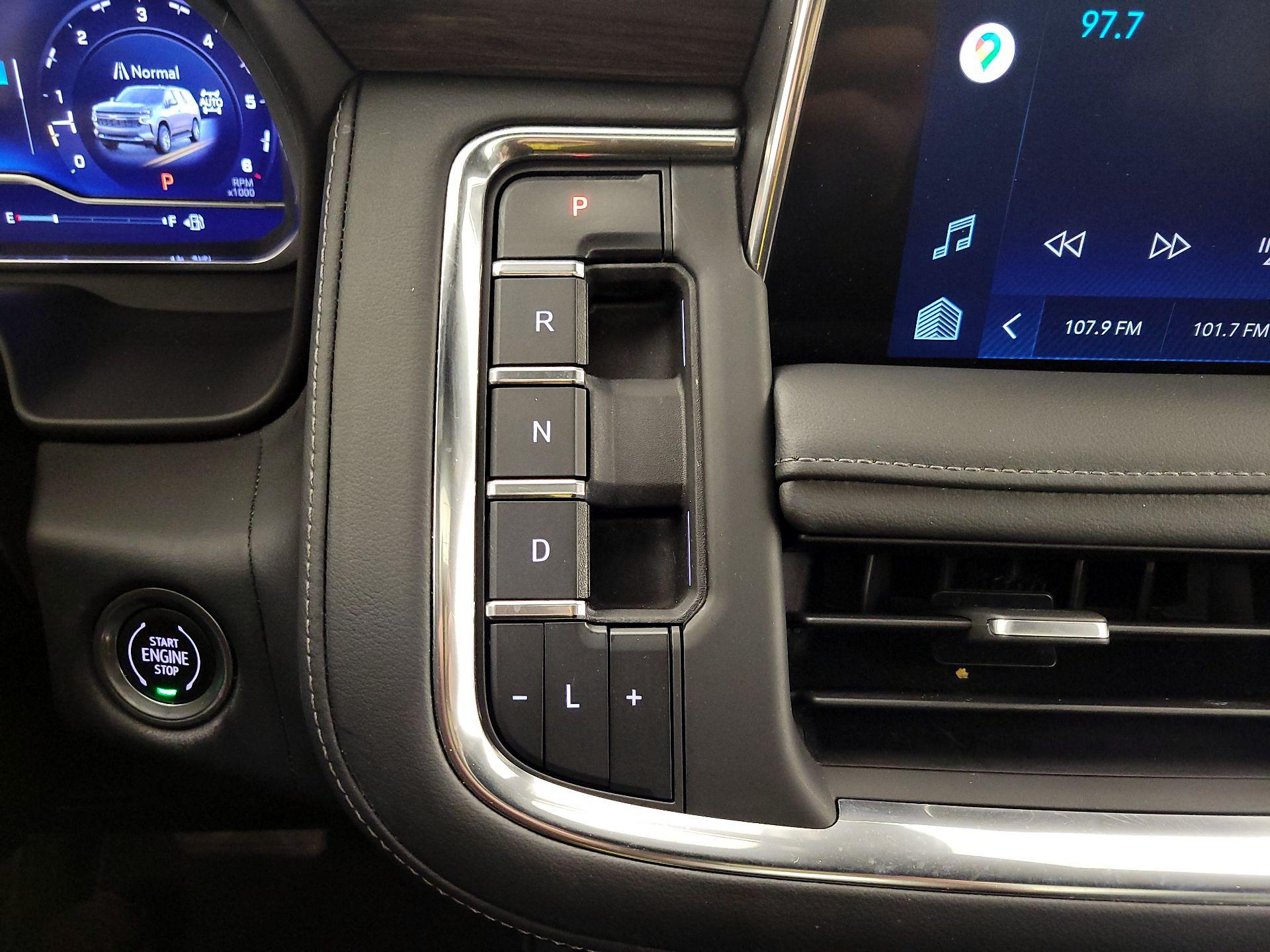 Thumbnail: 2022 Chevrolet Tahoe - 18