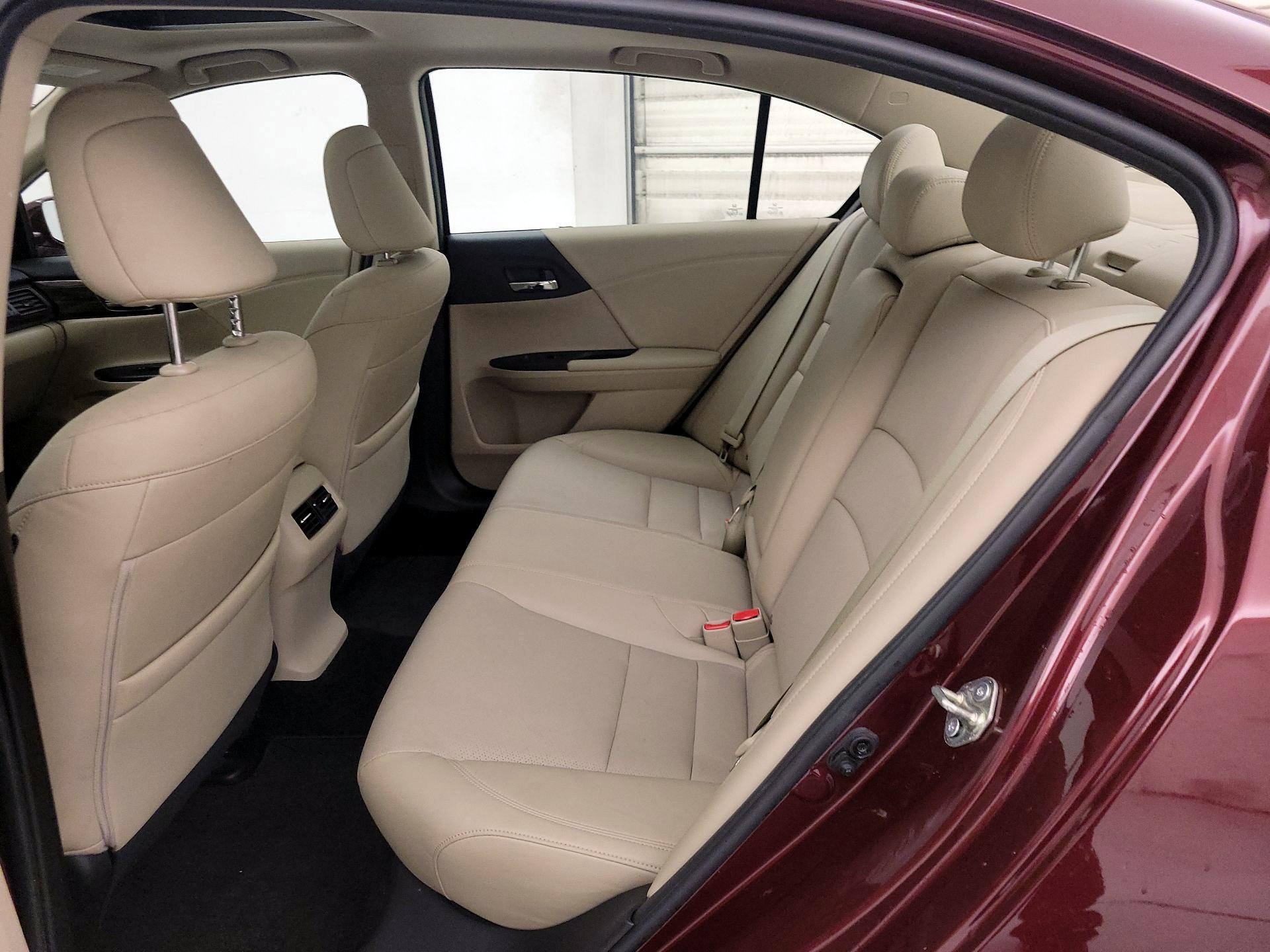 Thumbnail: 2017 Honda Accord - 20