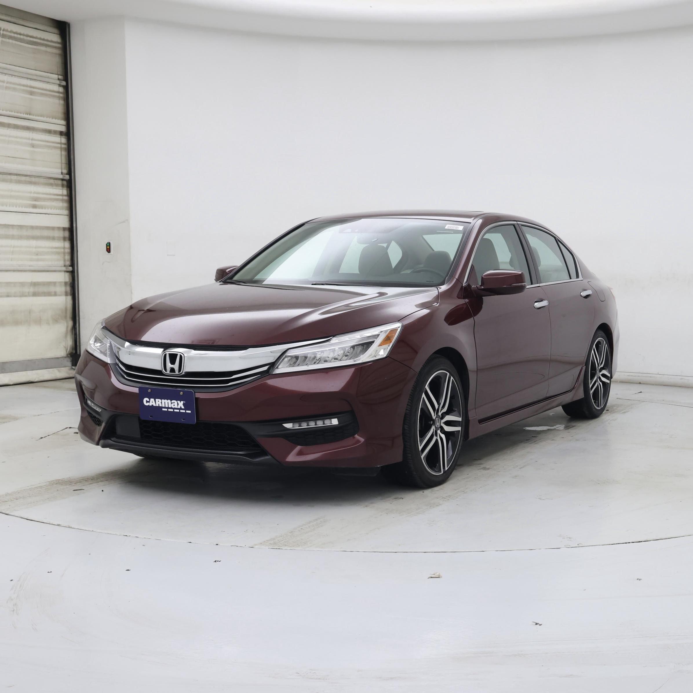 Thumbnail: 2017 Honda Accord - 4