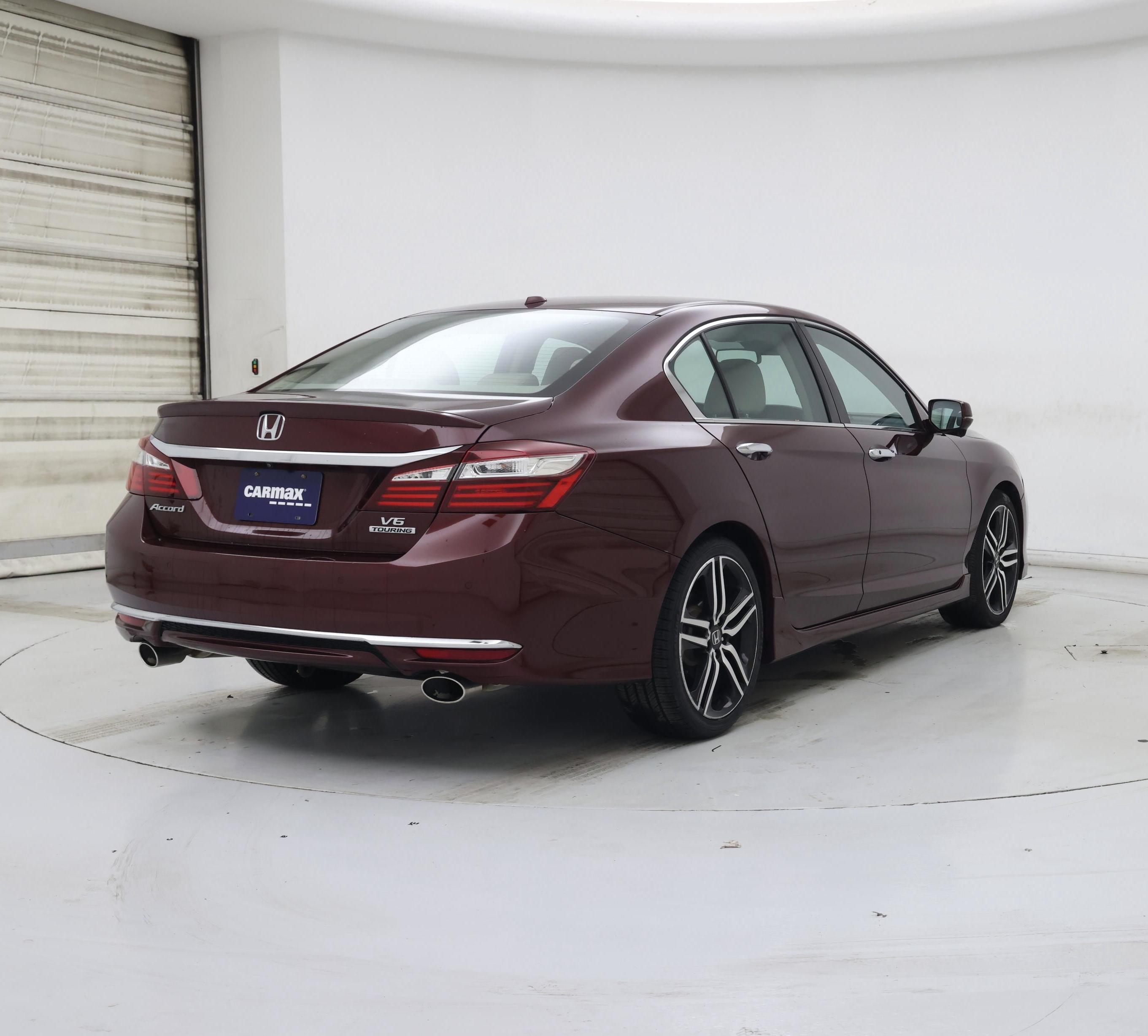 Thumbnail: 2017 Honda Accord - 8