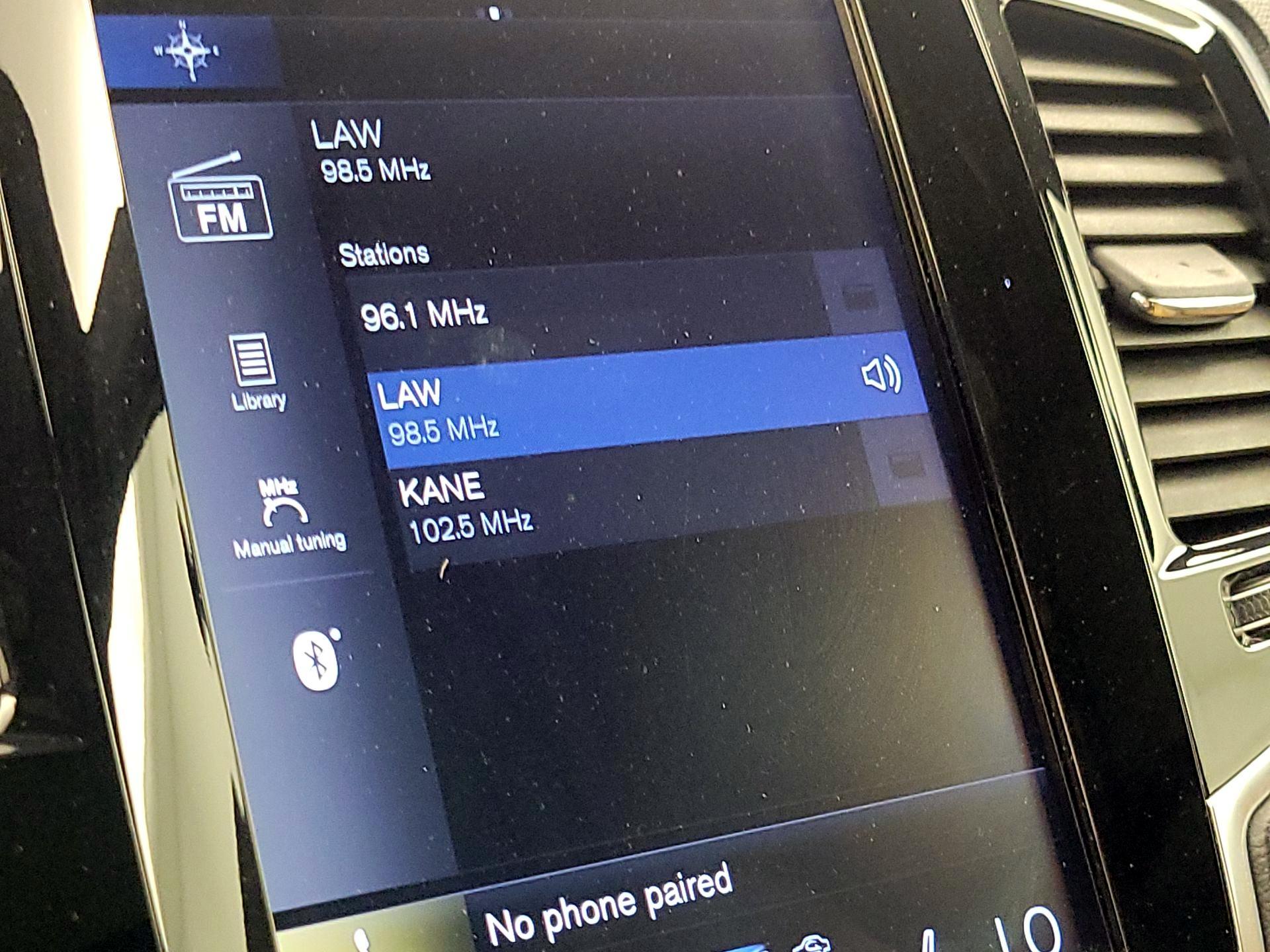 Thumbnail: 2019 Volvo XC90 - 16