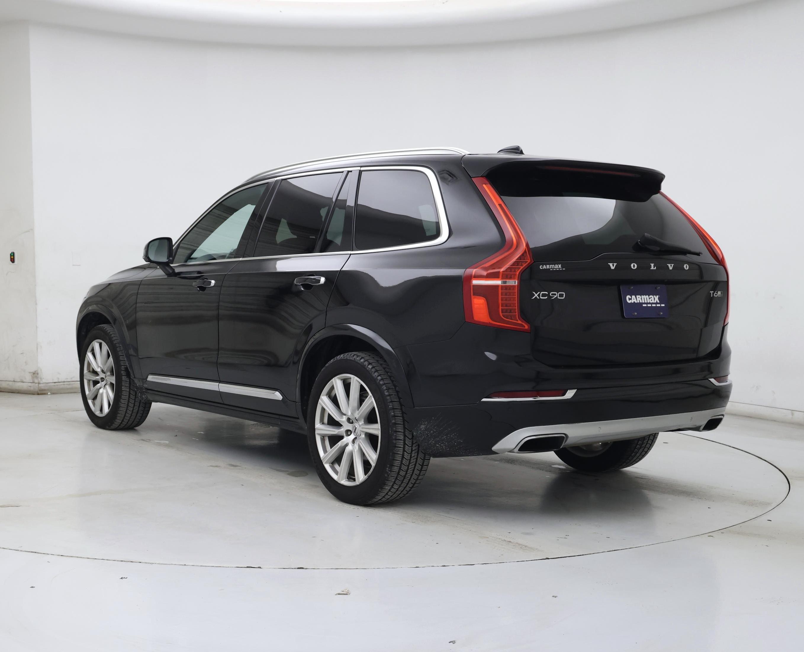 Thumbnail: 2019 Volvo XC90 - 2