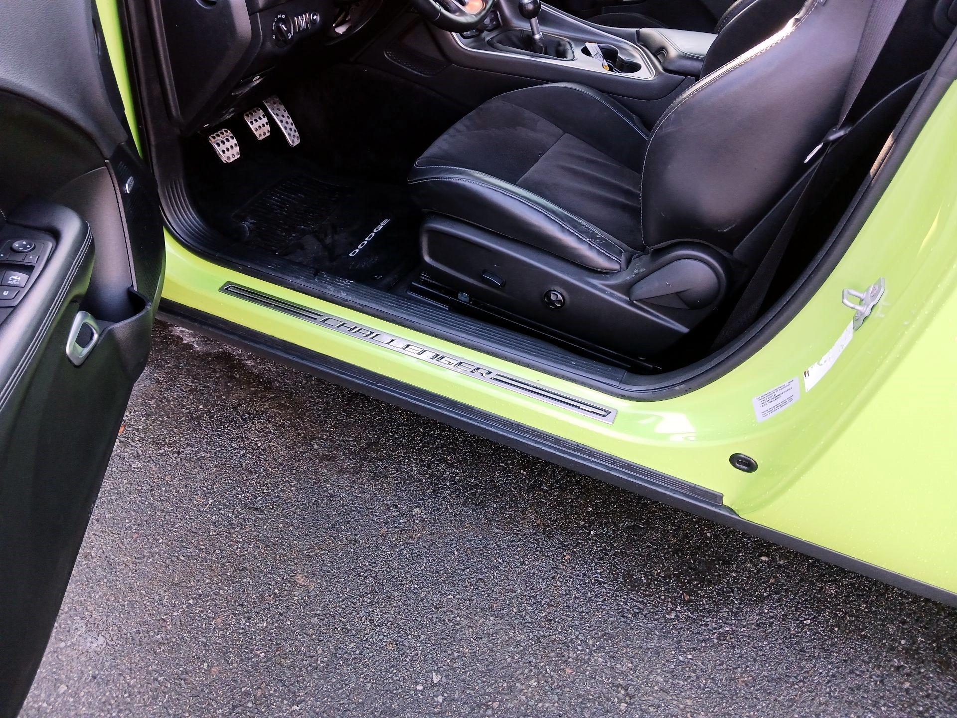 Thumbnail: 2015 Dodge Challenger - 9