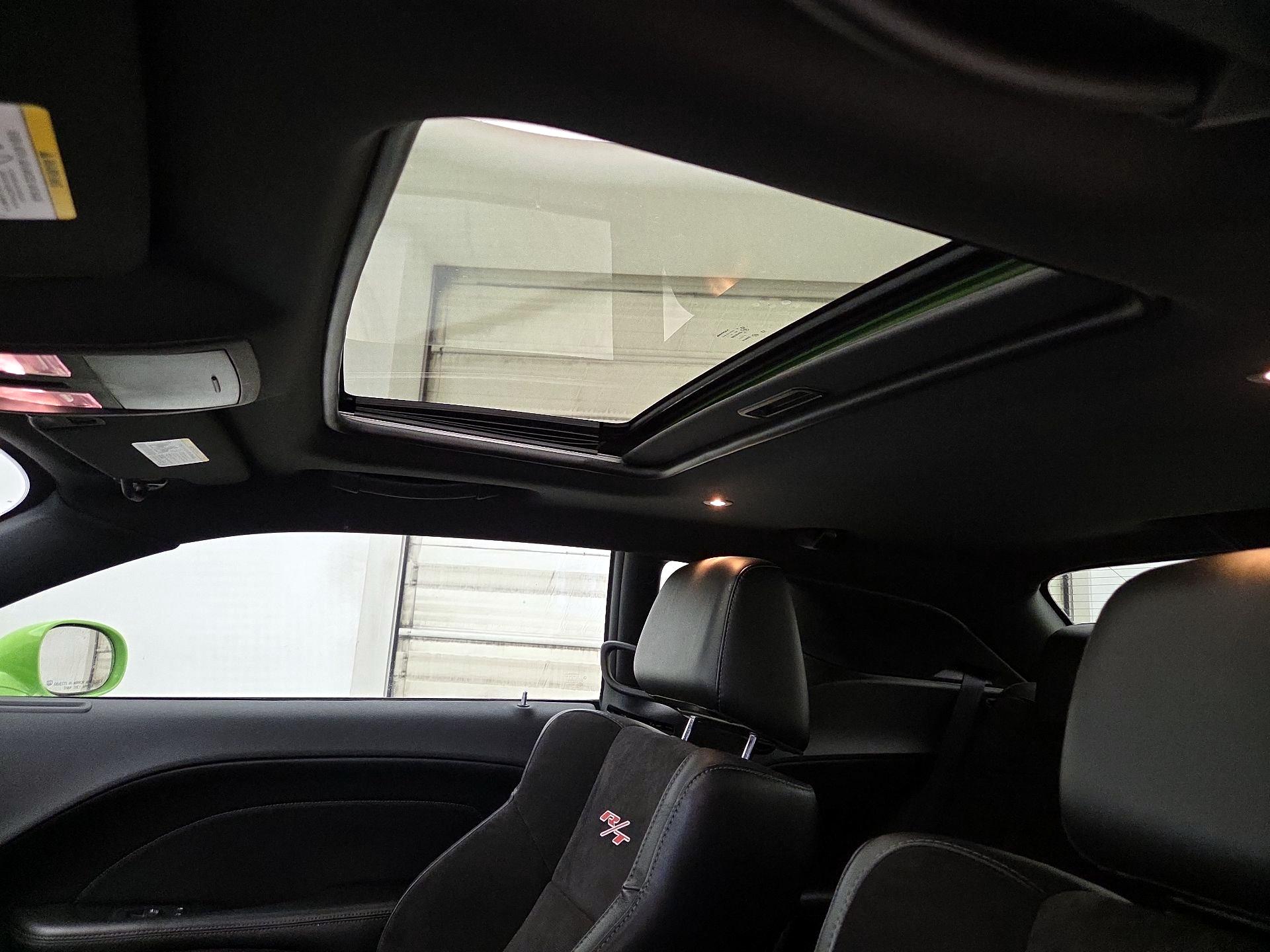 Thumbnail: 2015 Dodge Challenger - 20