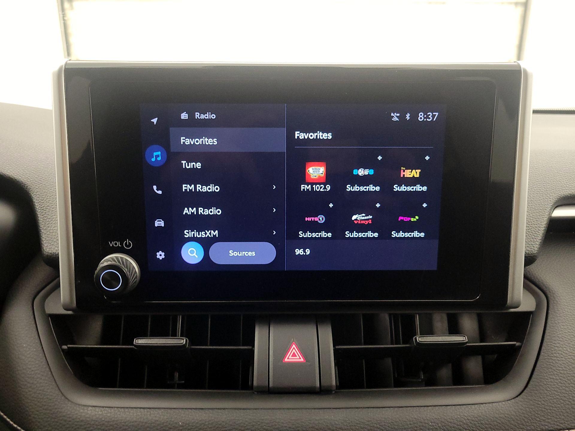 Thumbnail: 2025 Toyota RAV4 - 15