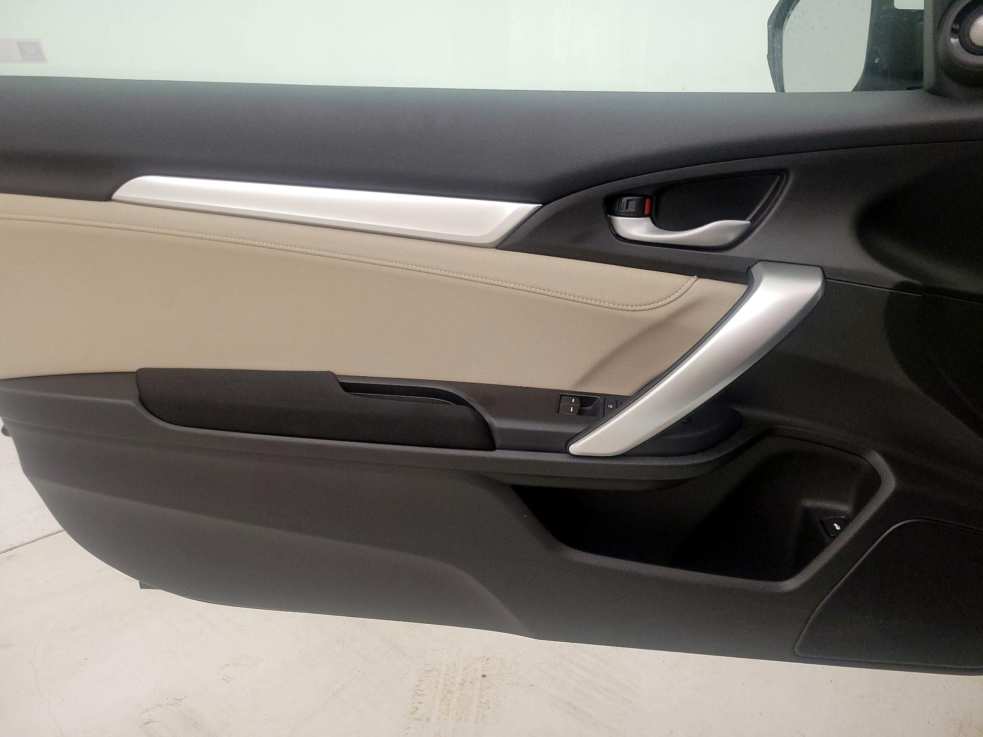 Thumbnail: 2018 Honda Civic - 12