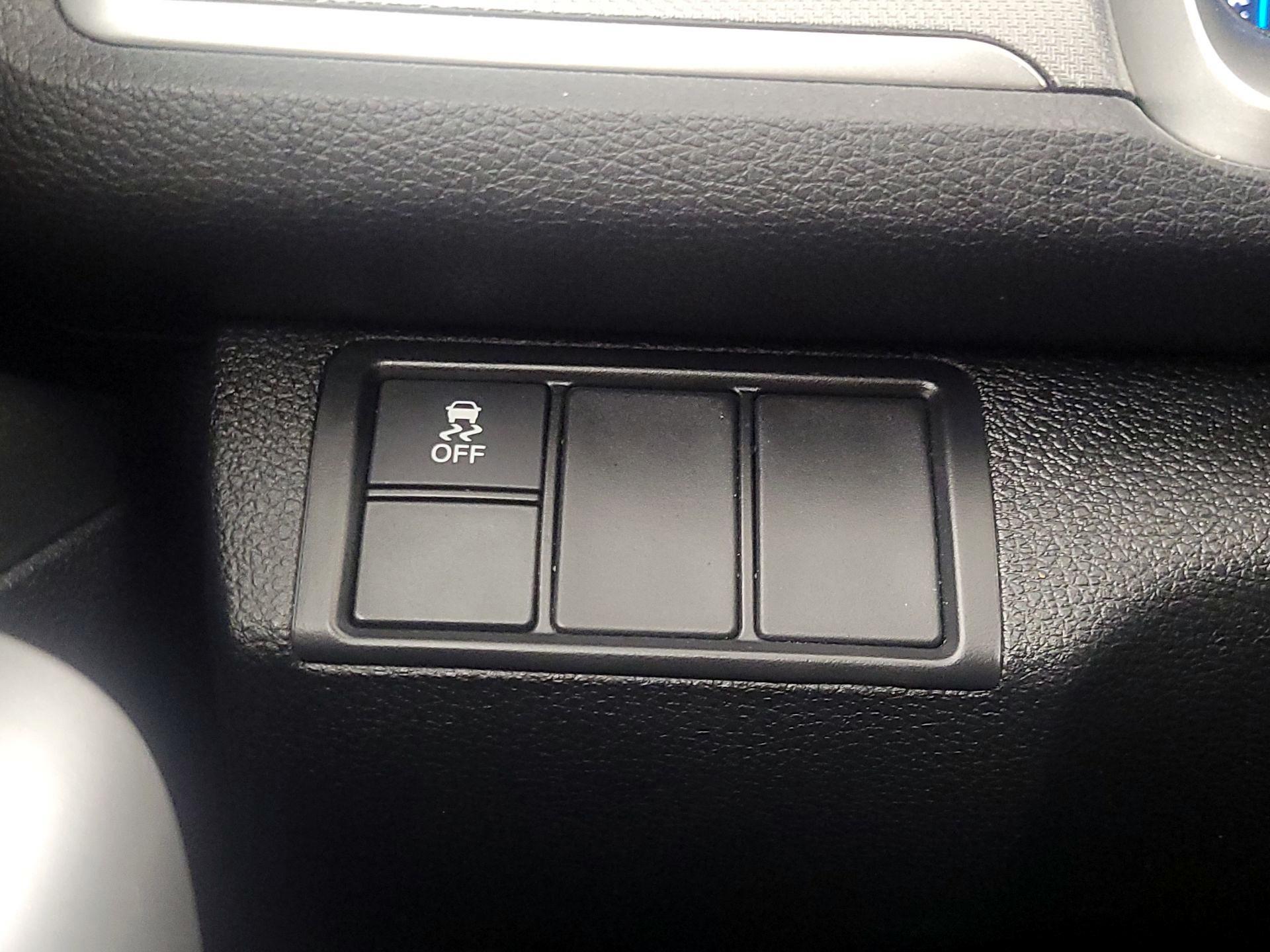 Thumbnail: 2018 Honda Civic - 13