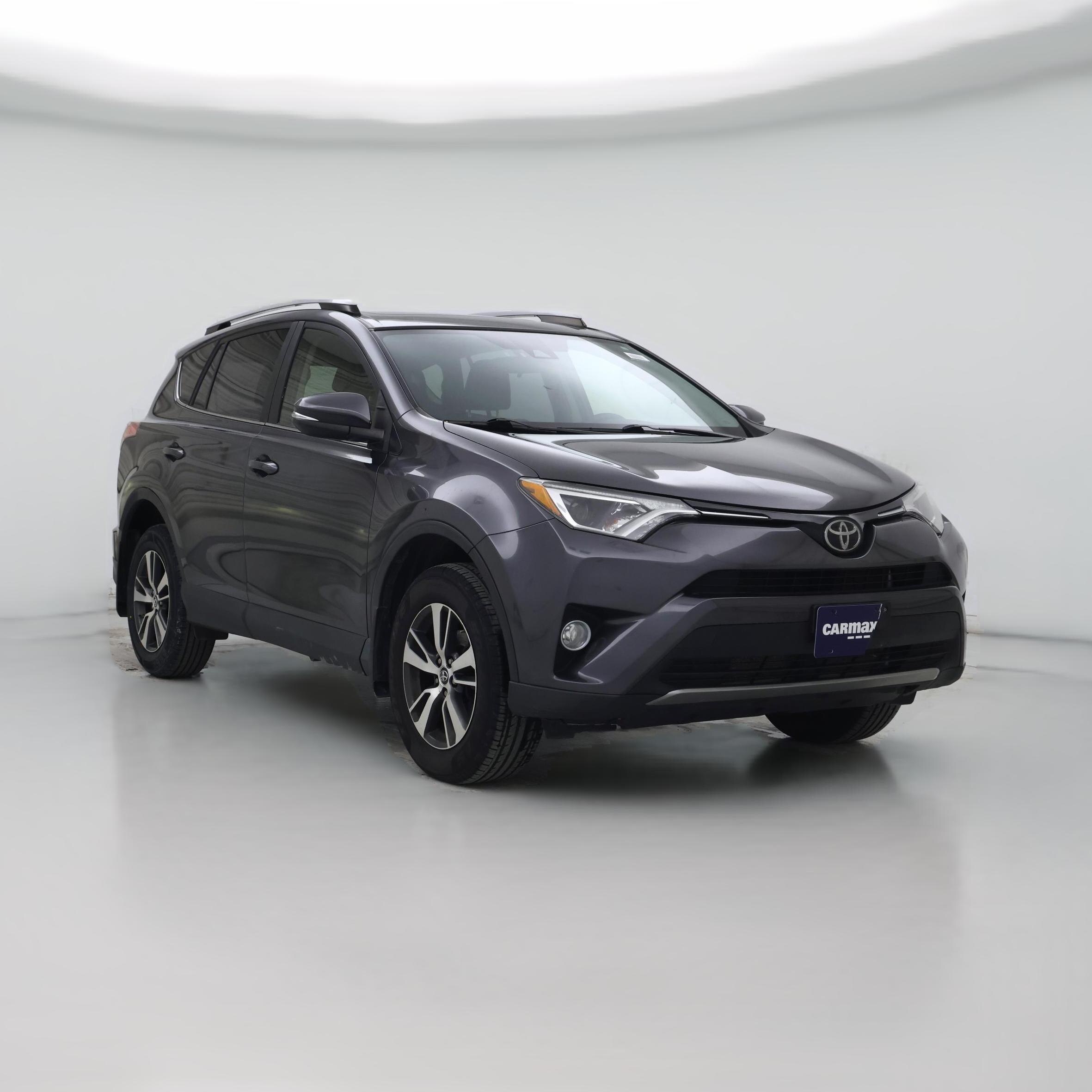 Thumbnail: 2018 Toyota RAV4 - 1