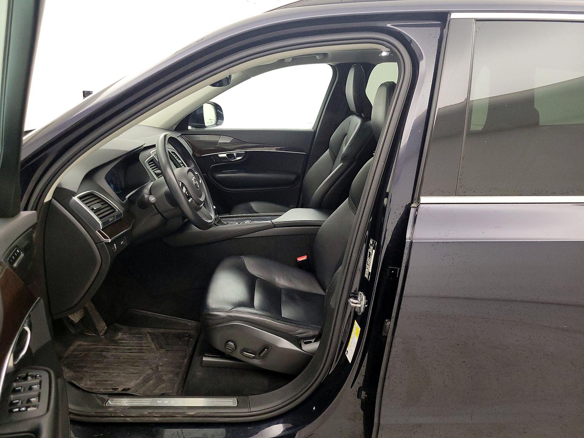 Thumbnail: 2019 Volvo XC90 - 11