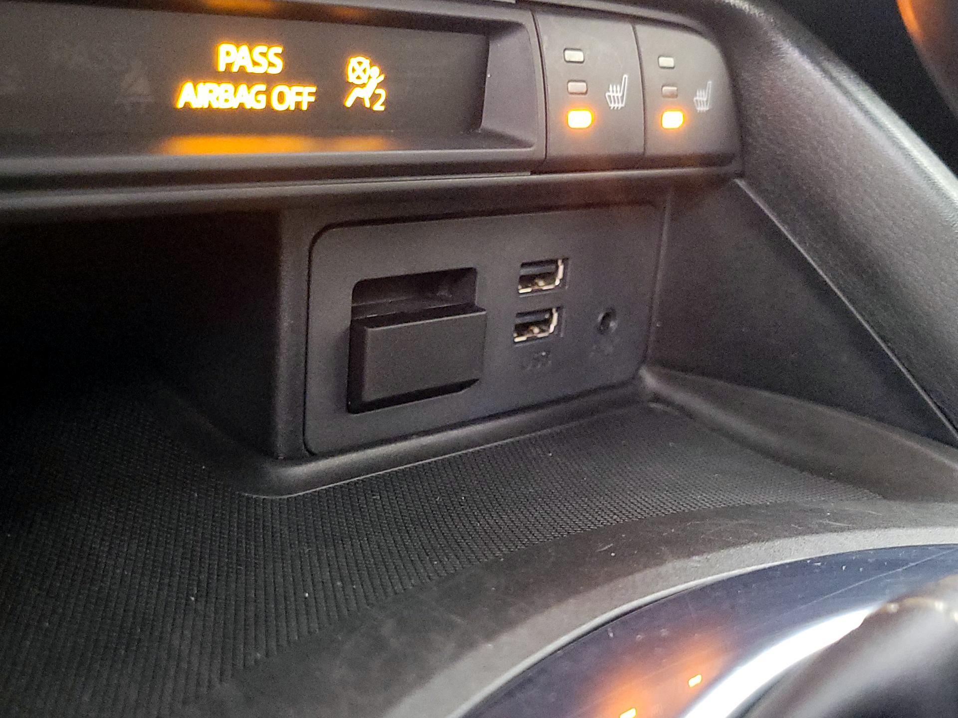 Thumbnail: 2017 Fiat 124 Spider - 18