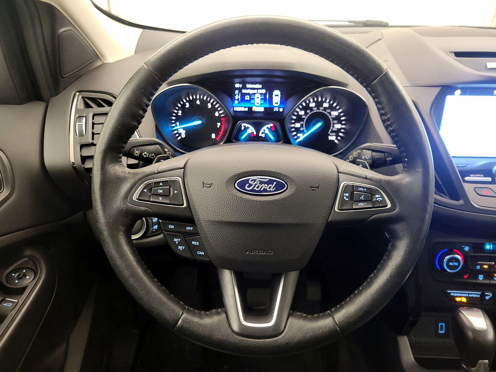 Thumbnail: 2017 Ford Escape - 10