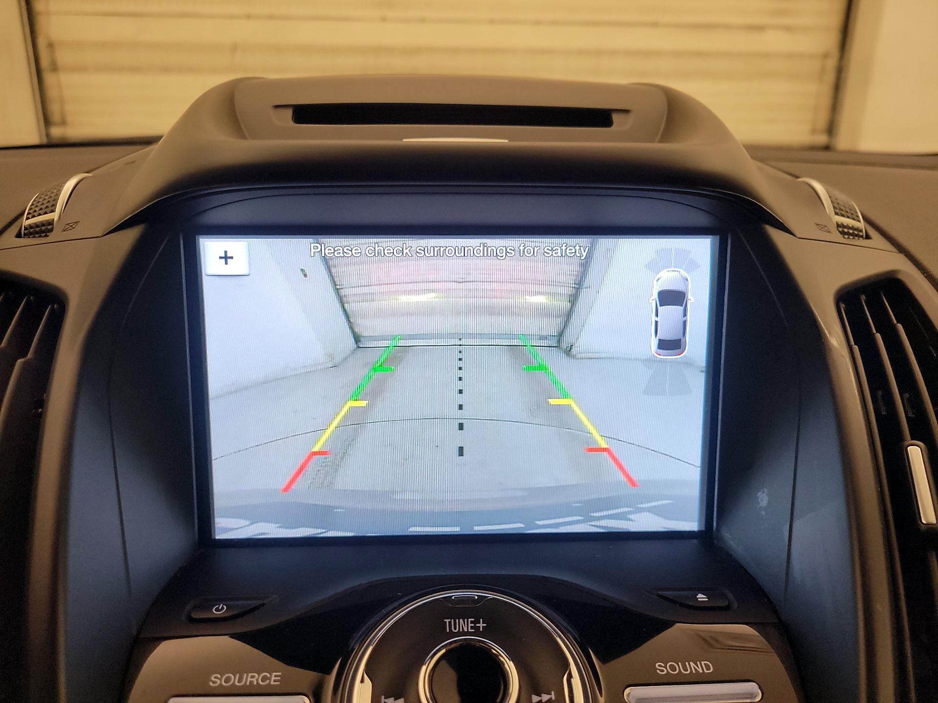 Thumbnail: 2017 Ford Escape - 15