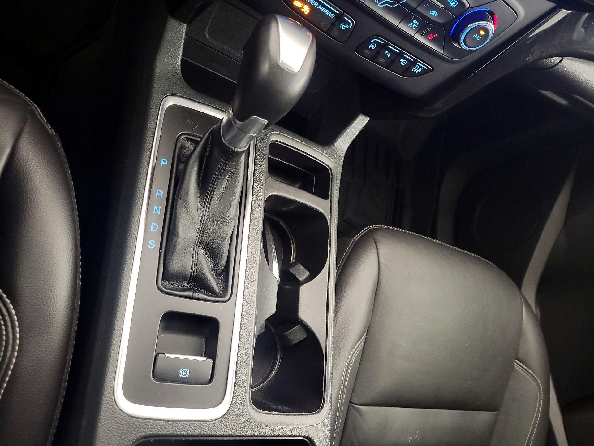 Thumbnail: 2017 Ford Escape - 18