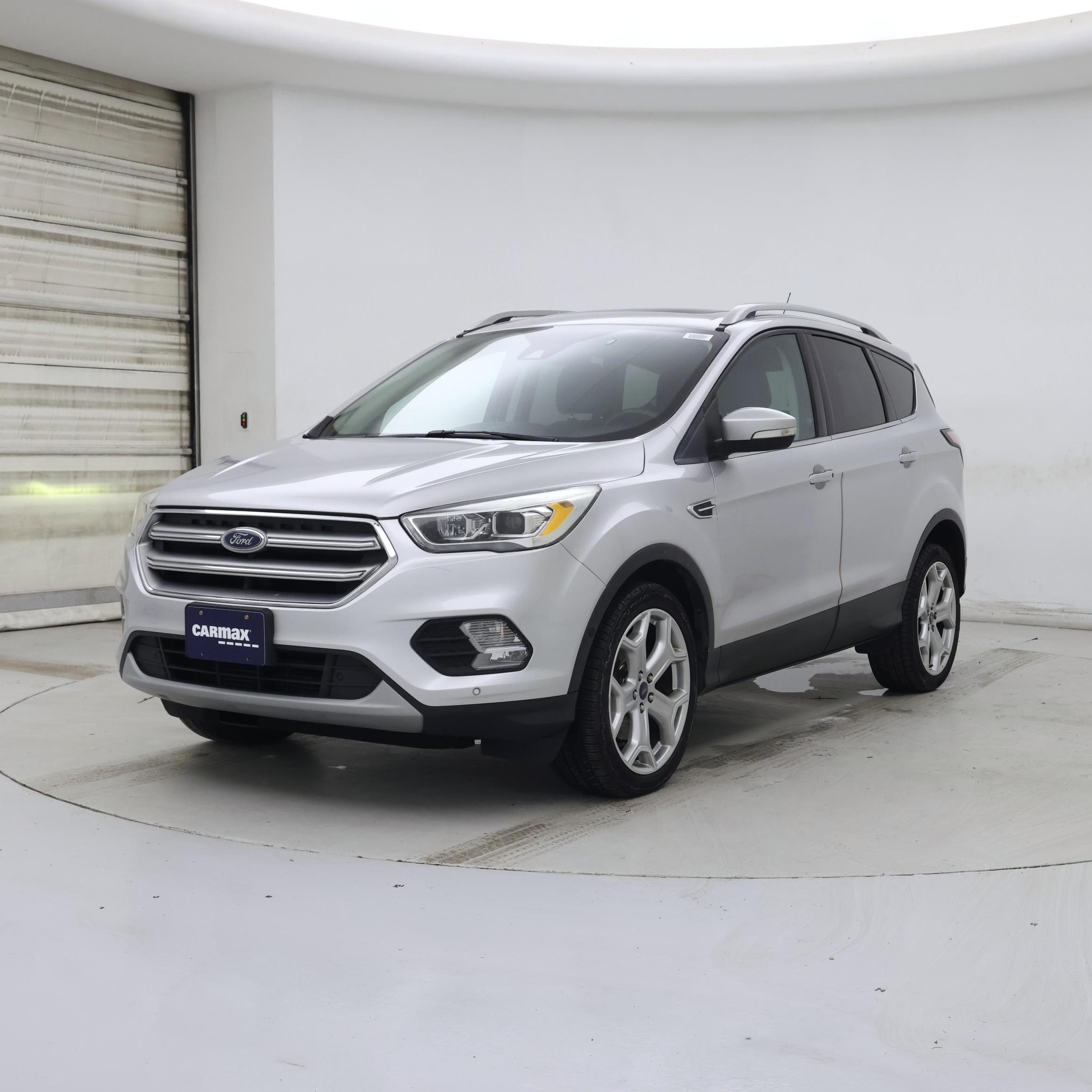 Thumbnail: 2017 Ford Escape - 4