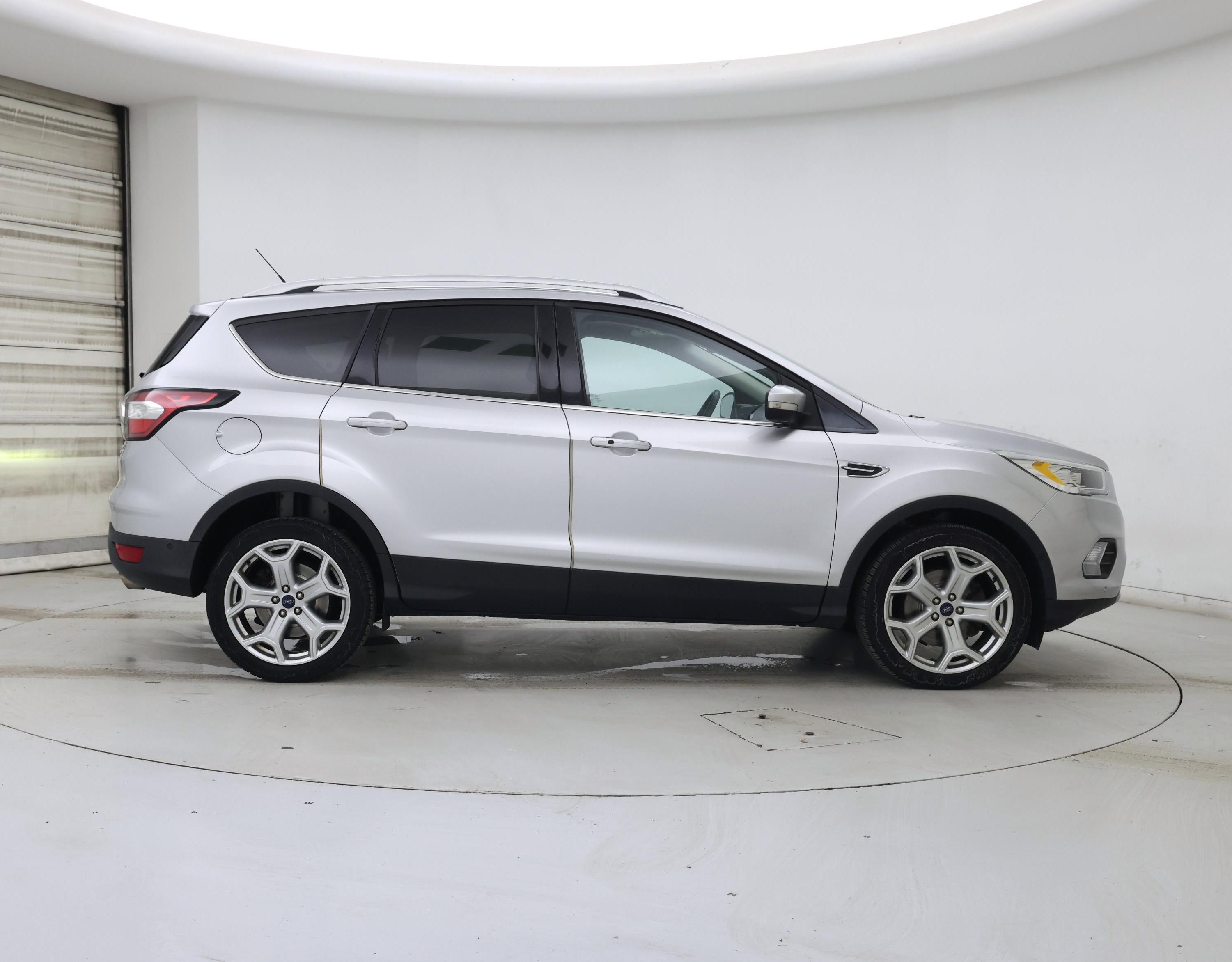 Thumbnail: 2017 Ford Escape - 7