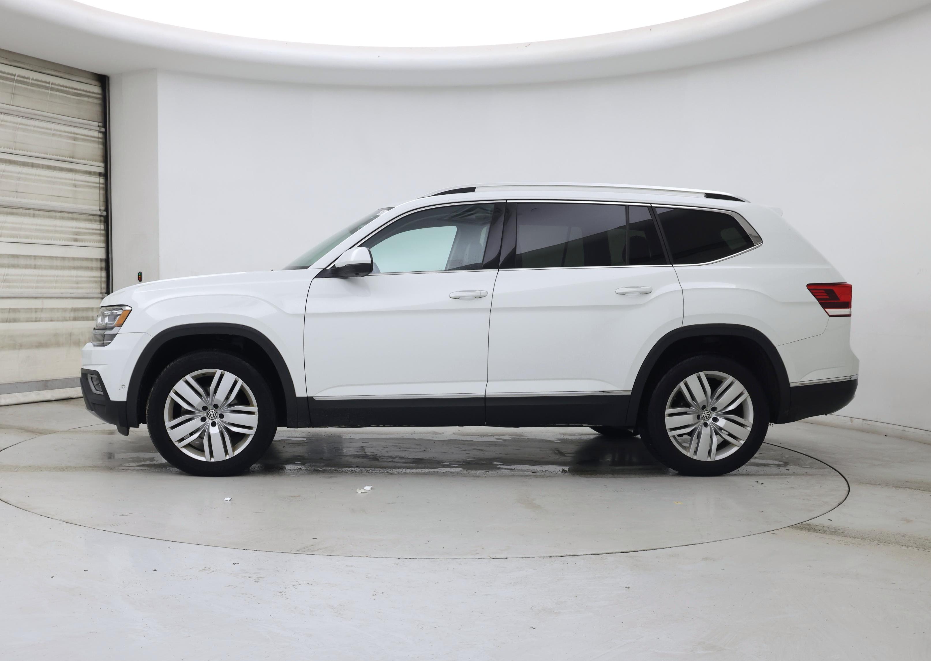 Thumbnail: 2019 Volkswagen Atlas - 3