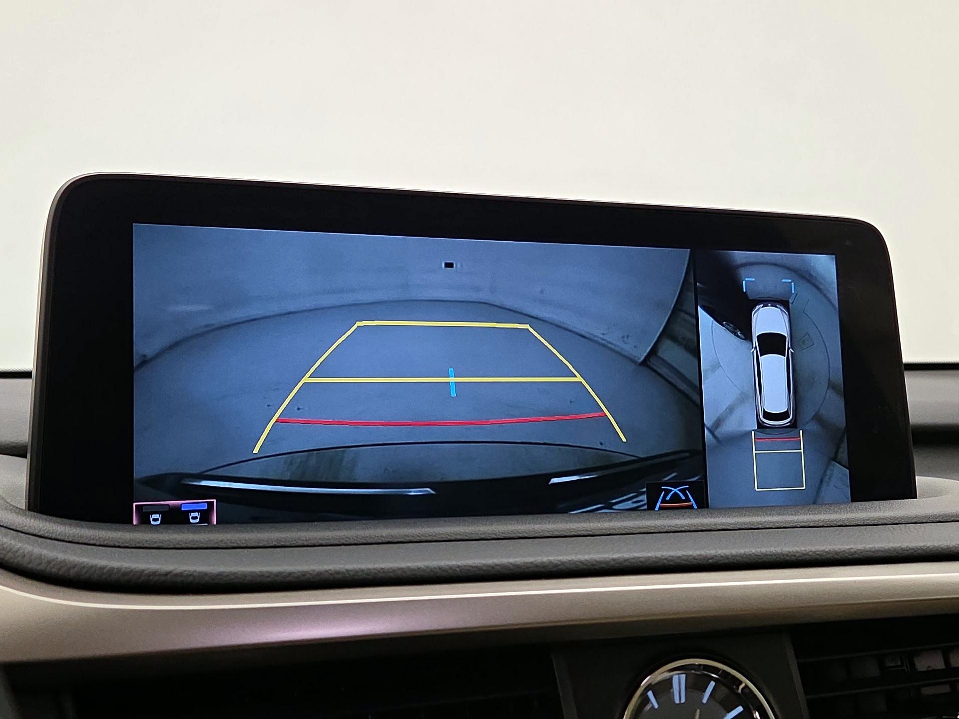 Thumbnail: 2022 Lexus RX - 14