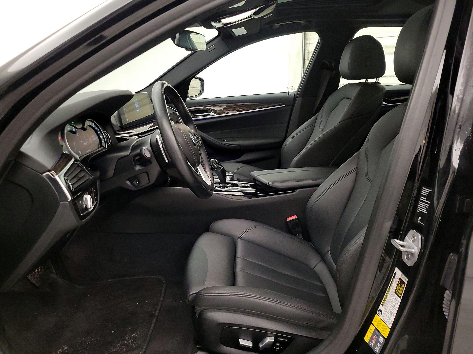 Thumbnail: 2018 BMW 5 Series - 11