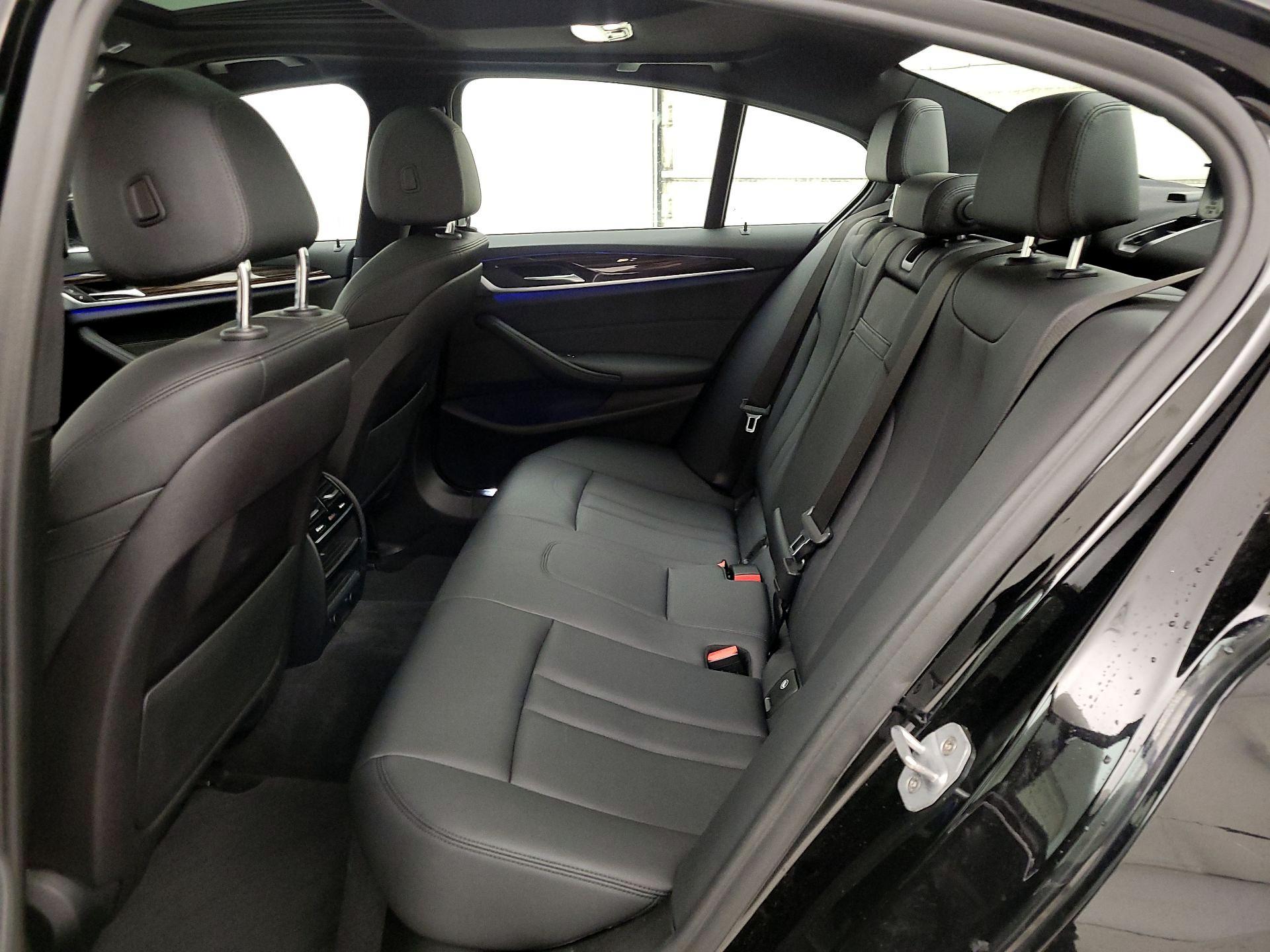 Thumbnail: 2018 BMW 5 Series - 20